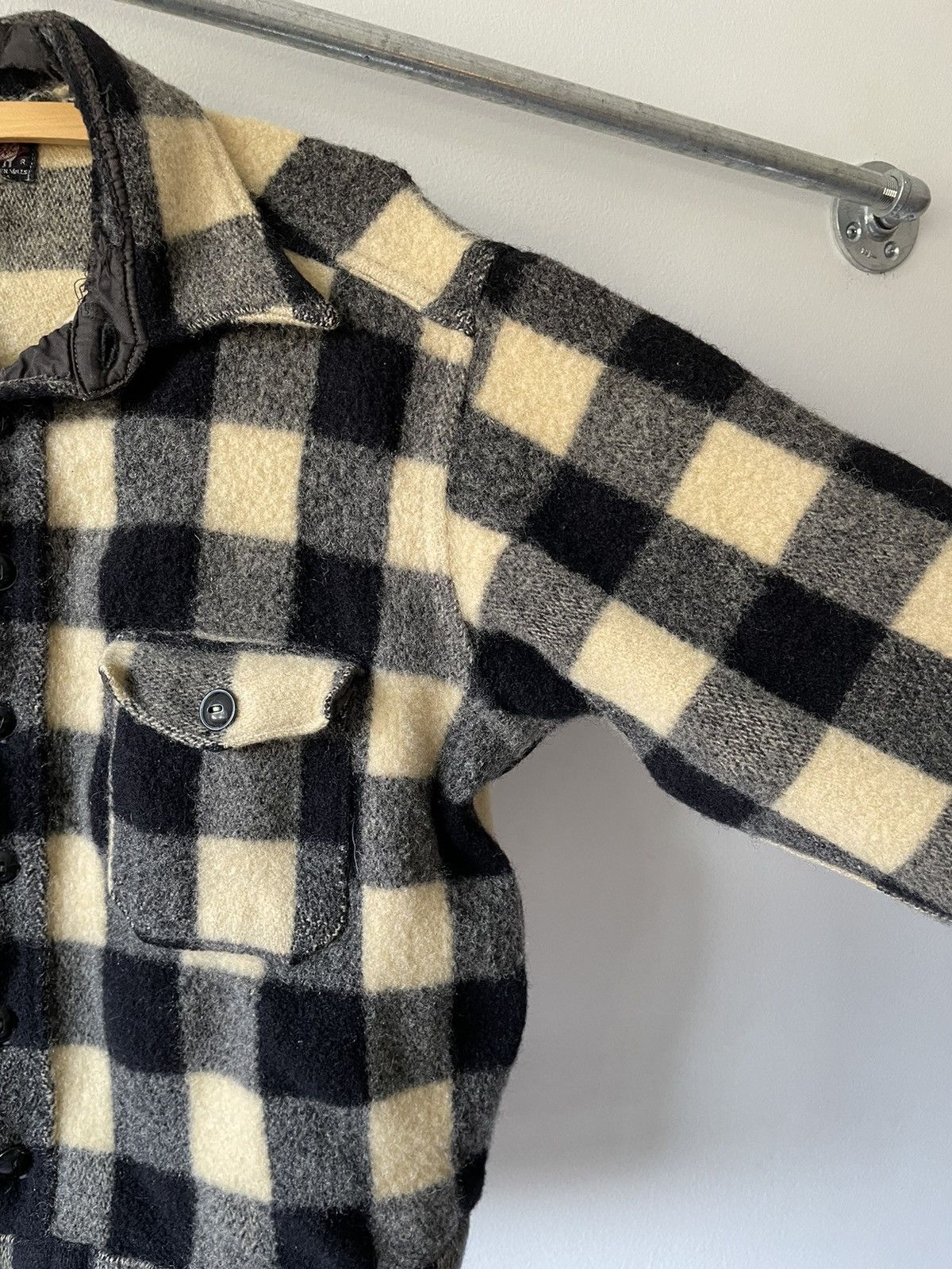 Vintage Vintage 50s Plaid Woolrich Boxy Jacket Size US M / EU 48-50 / 2 - 7 Thumbnail