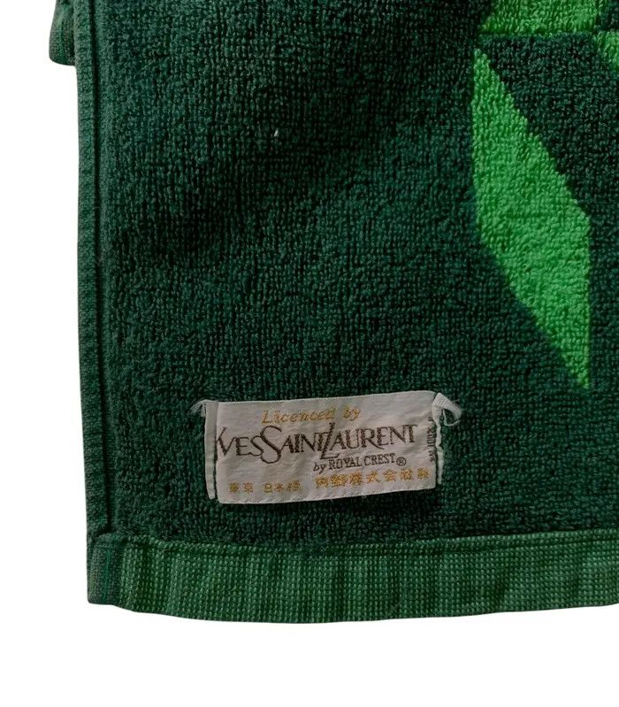 Fendi Fendi Ysl Burberry Combo Towel Size ONE SIZE - 8 Thumbnail