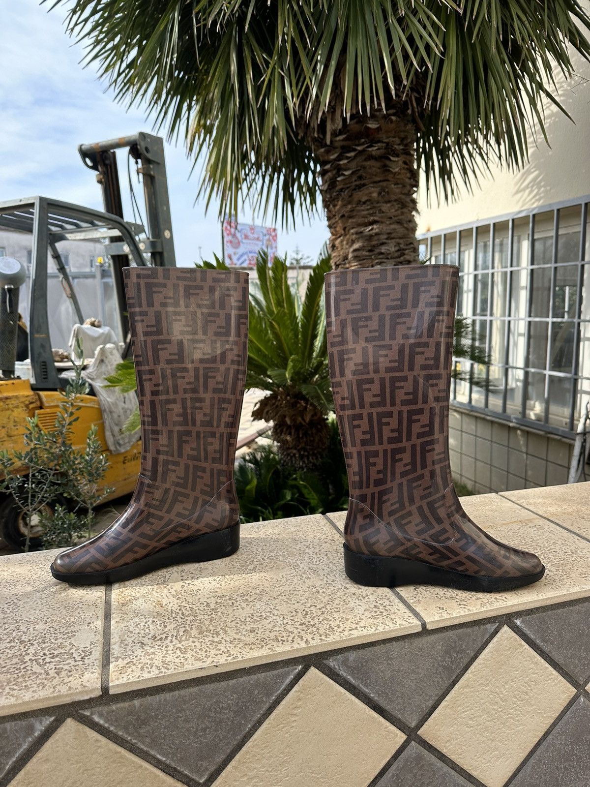 Fendi Fendi Monogram Rain Boots 37 size Size US 7 / IT 37 - 5 Thumbnail