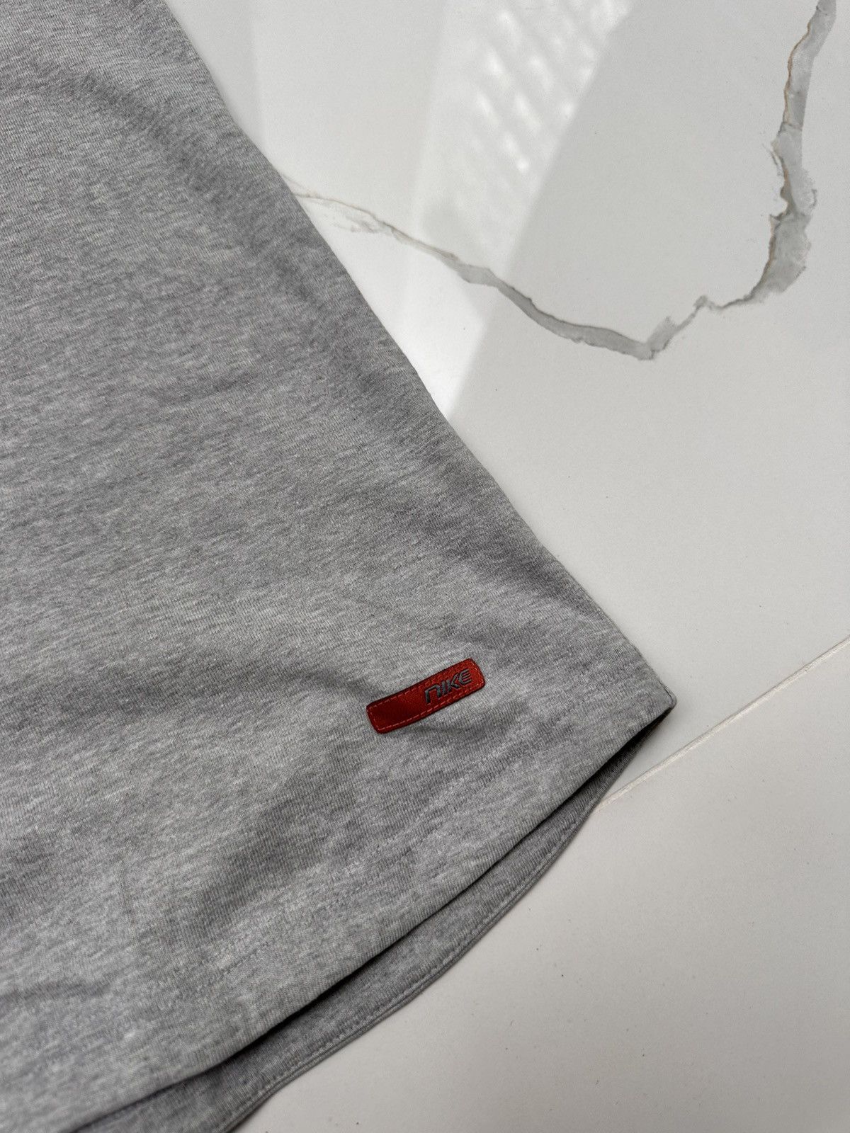 Nike × Vintage NIKE VINTAGE MINI LOGO STREETWEAR T-SHIRT Size US L / EU 52-54 / 3 - 4 Thumbnail