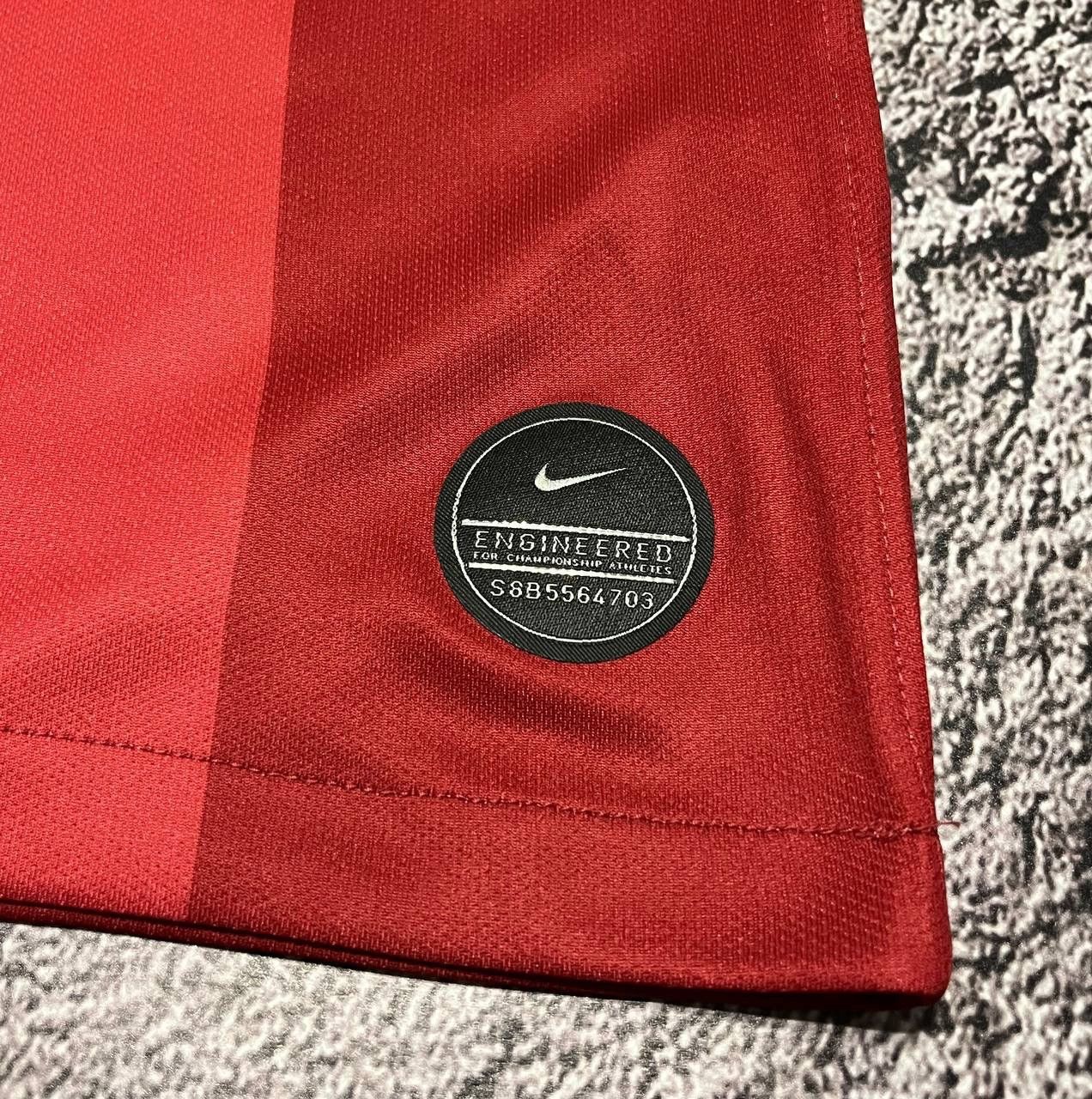 Other Galatasaray Football Shirt 2019/20 Home Size S Size US S / EU 44-46 / 1 - 6 Thumbnail