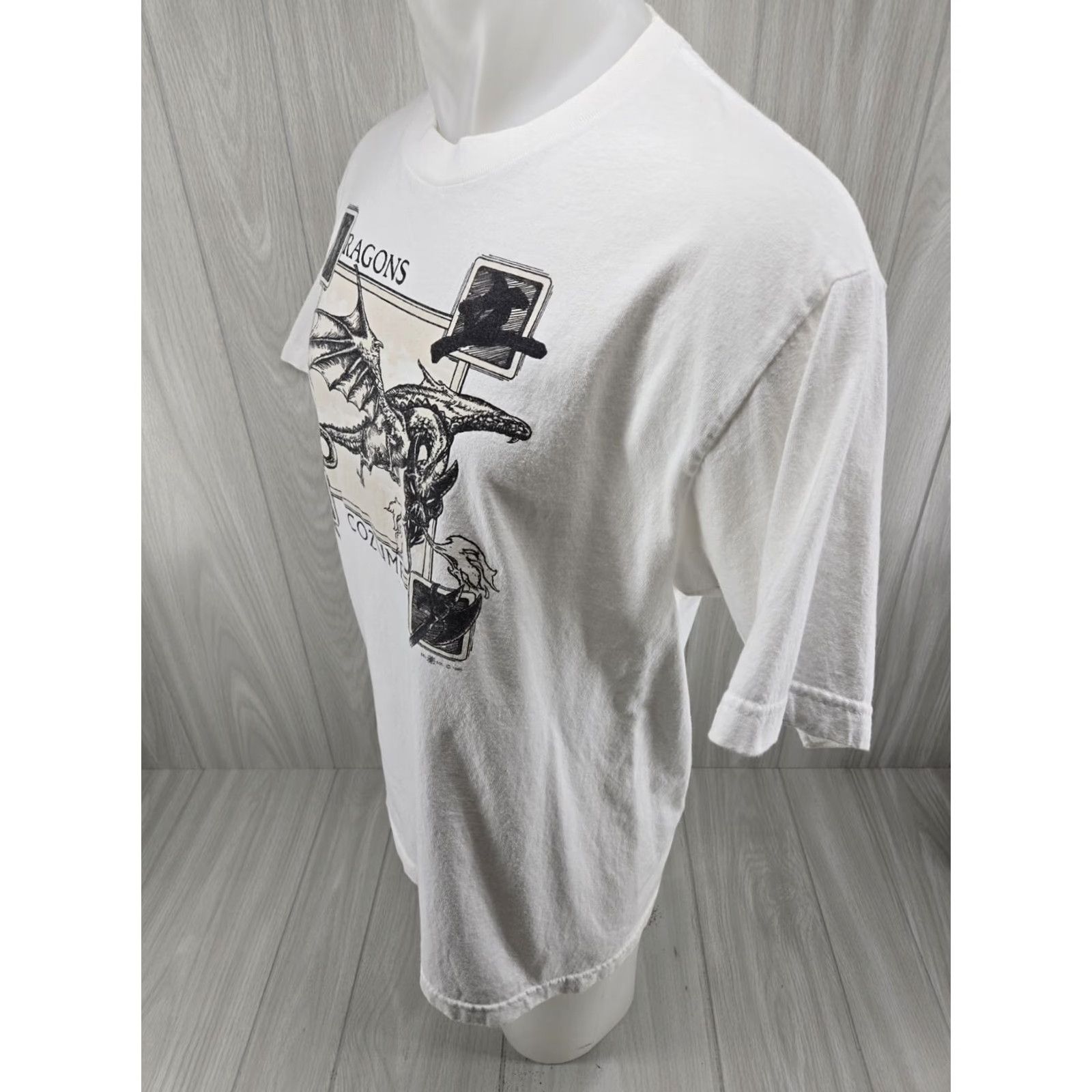 Vintage VINTAGE Del Sol Cozumel T shirt L White Dragon 1999 Y2K Men Short Sleeve Cotton T-Shirt Mens L Dragon 1999 Y2K Size US L / EU 52-54 / 3 - 6 Thumbnail