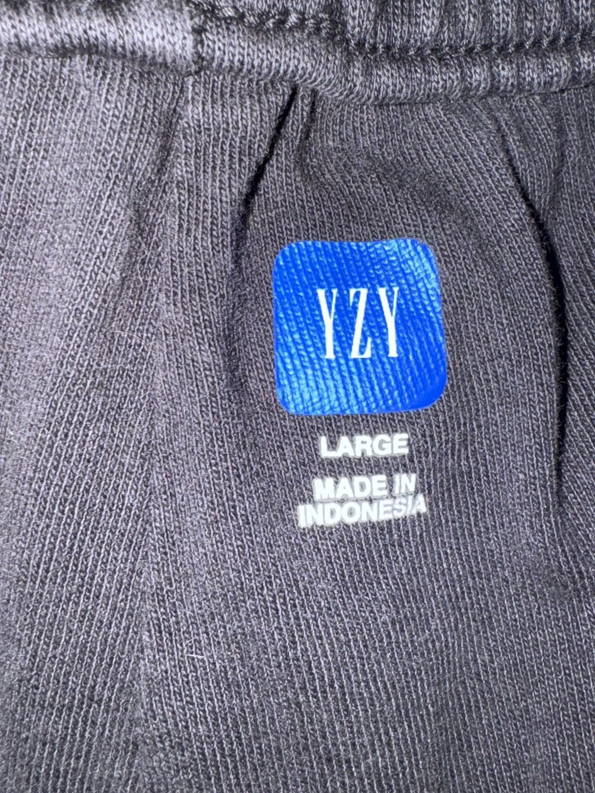 Gap × Yeezy Yeezy gap doubke layer sweatpants Size US 36 / EU 52 - 2 Thumbnail