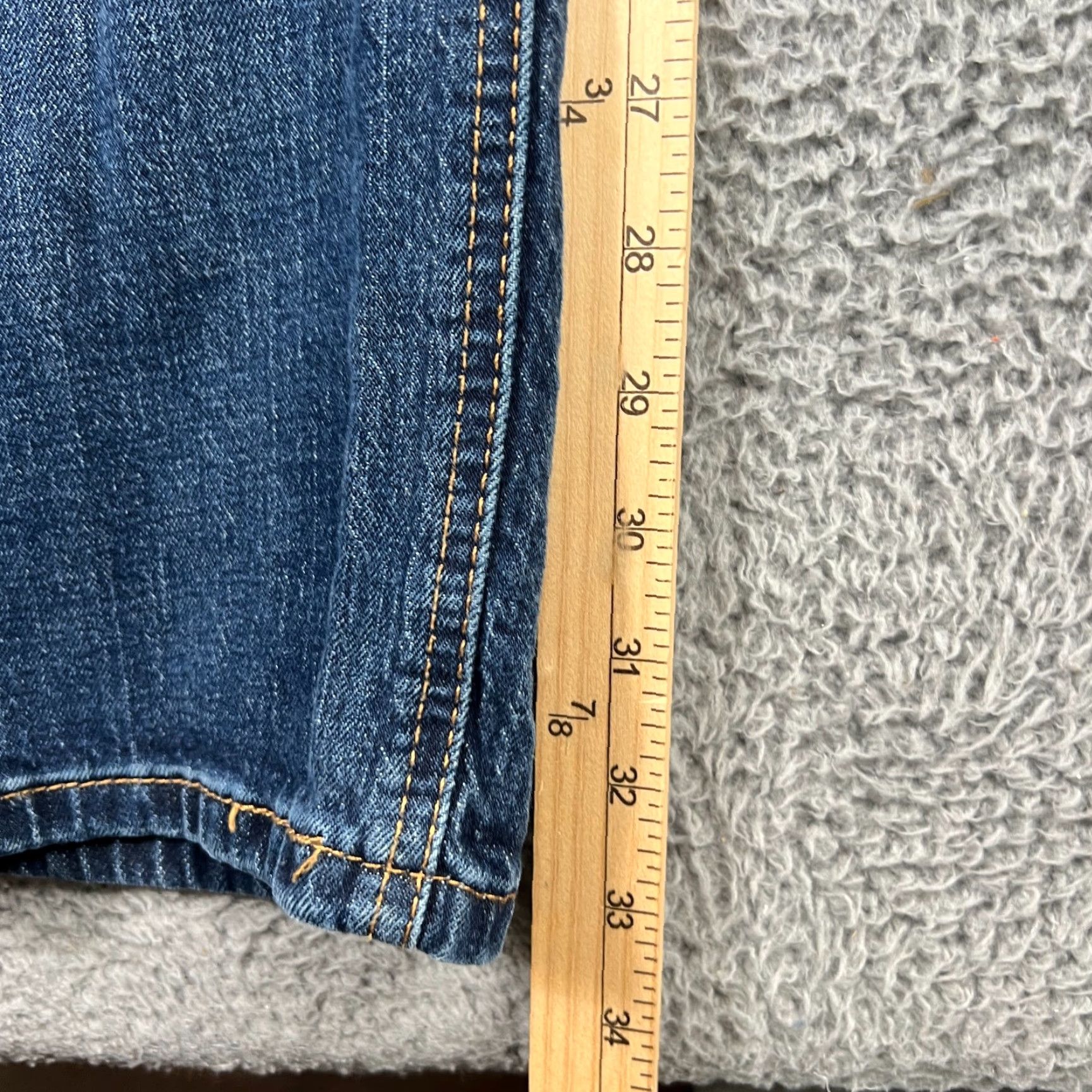 Levi's Levi's 541 Jeans Men’s 36x34 Dark Wash Athletic Fit Tapered Leg 5-Pocket Denim Size US 36 / EU 52 - 3 Thumbnail