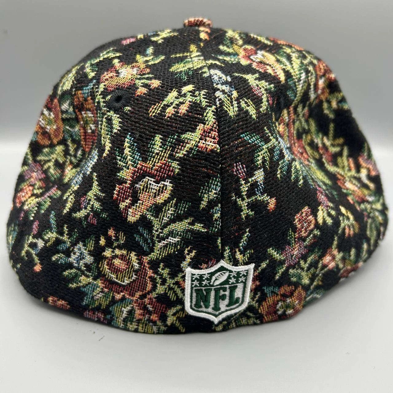 New Era Los Angeles Chargers Hat Men 7 3/8 Black Floral Fitted Cap Size ONE SIZE - 7 Thumbnail