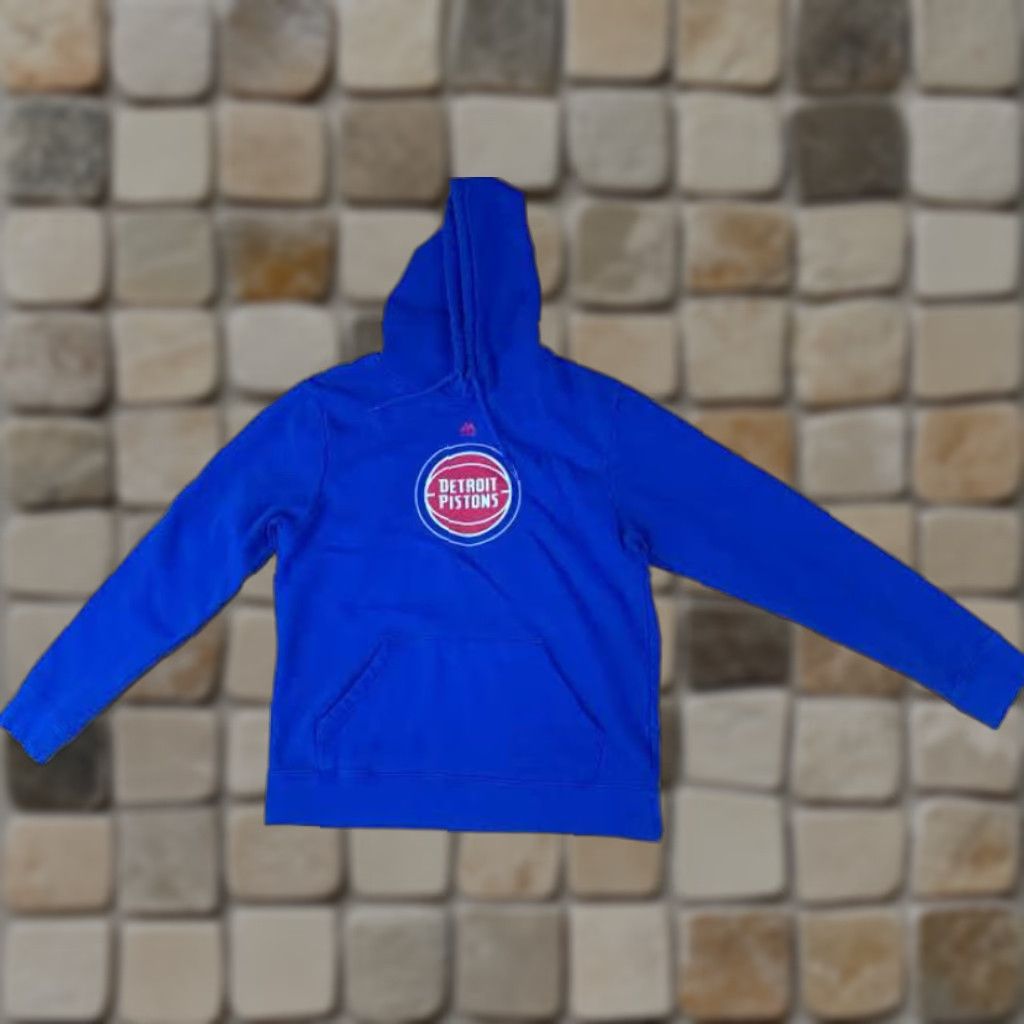 Vintage VINTAGE Majestic Detroit Pistons Basketball Hooded Sweatshirt M Blue 90s Sports Pullover Mens Womens Unisex Adults Hoodie Size M Size US M / EU 48-50 / 2 - 1 Thumbnail