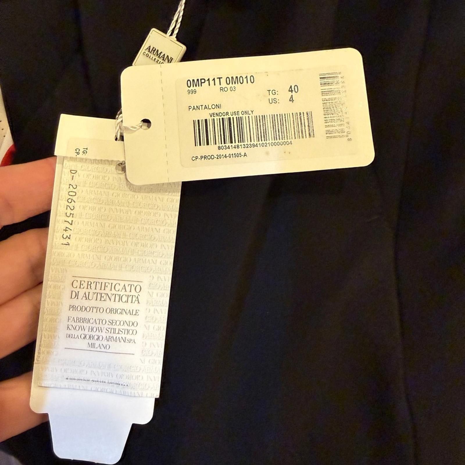 Armani Collezioni Armani Collezioni Women’s Classic Black Straight Leg Pants Size 27" / US 4 / IT 40 - 6 Thumbnail