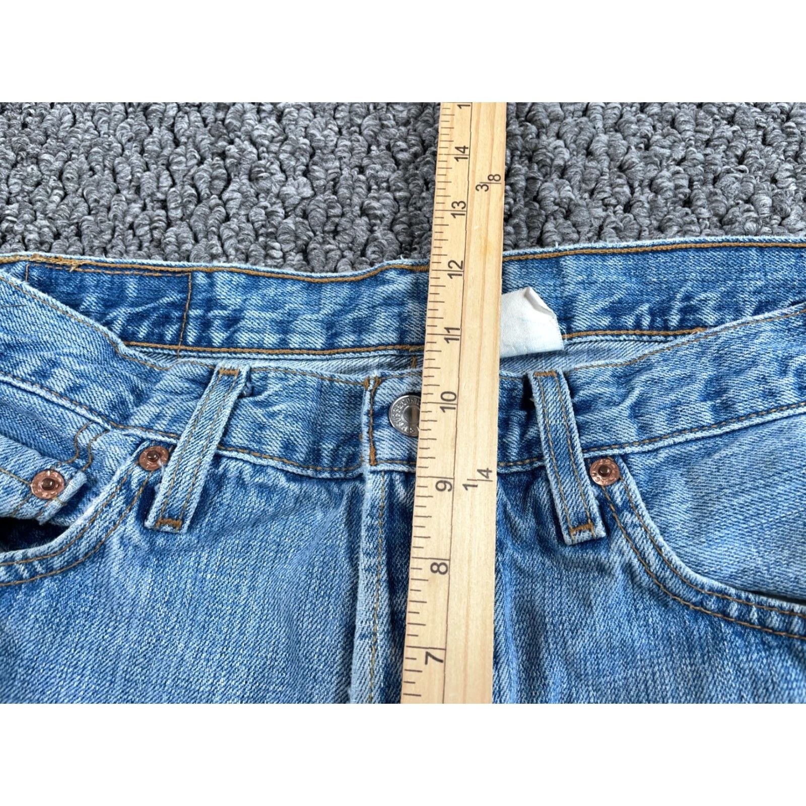 Levi's VINTAGE Levi's 501 XX Jeans Men's 32 x 31 Blue Denim Button Fly 2003 90s Classic Straight Jeans Mens Size US 32 / EU 48 - 7 Thumbnail