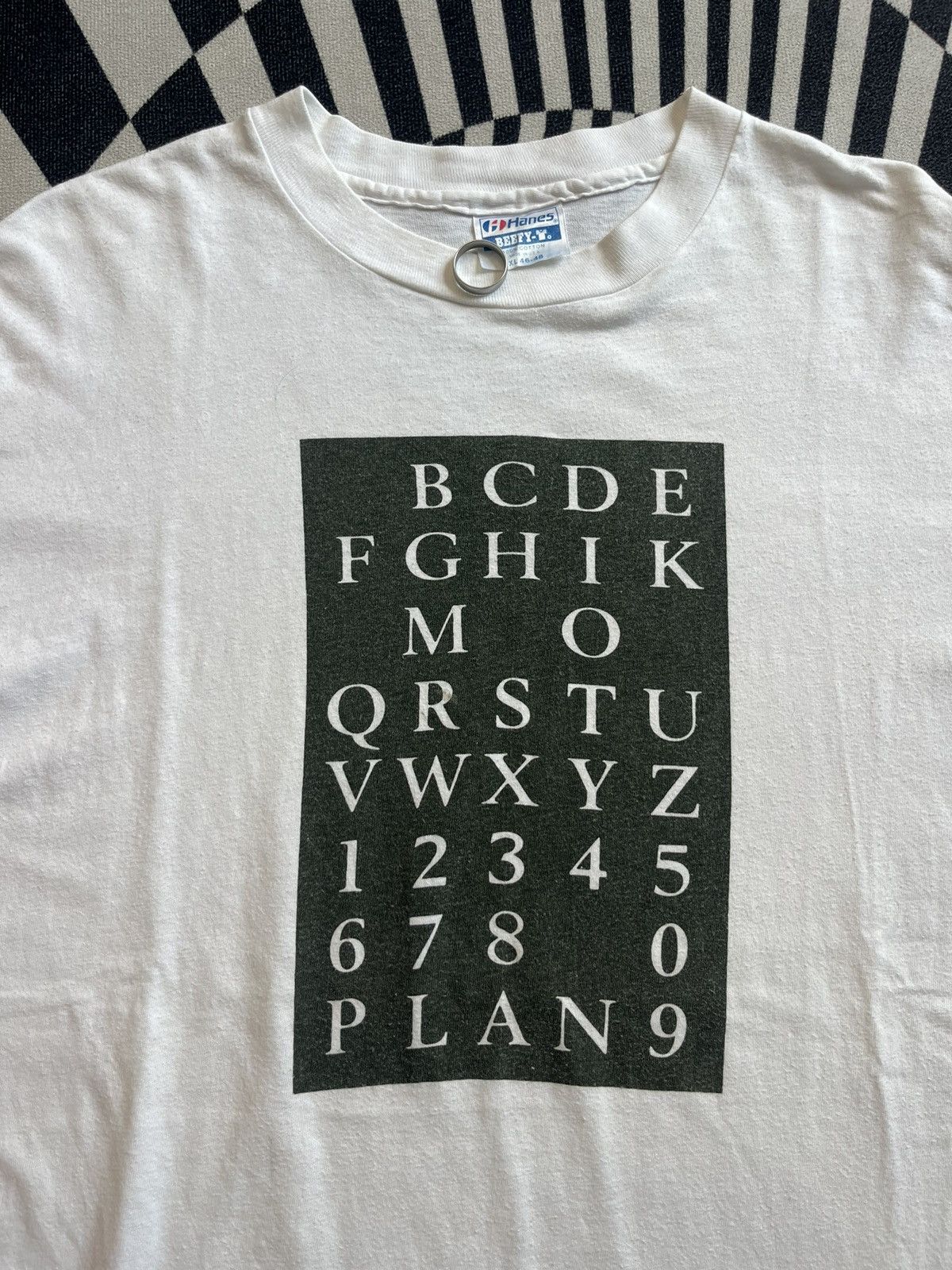 Arts & Science Vintage PLAN 9 From Outer Space Film Art 90’s Tshirt Size US XL / EU 56 / 4 - 5 Thumbnail