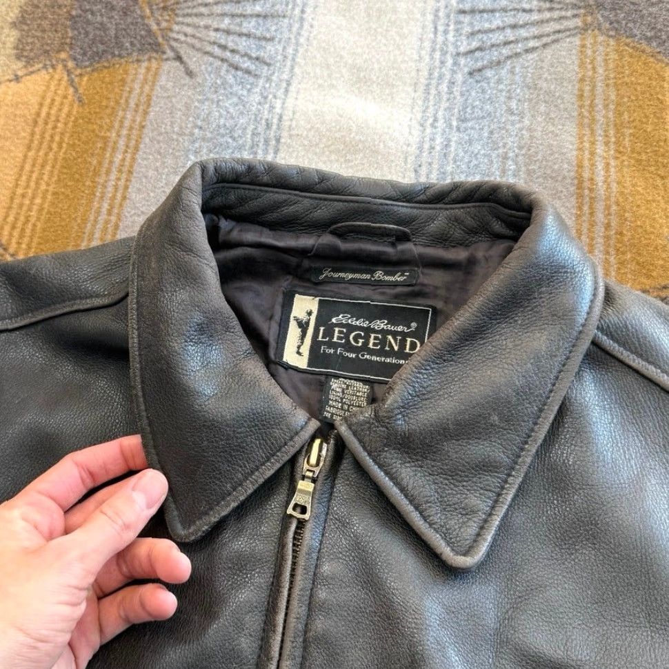 Eddie Bauer VINTAGE Eddie Bauer Heavy Leather Flight Bomber Jacket L Brown Regular Men Zip Size US L / EU 52-54 / 3 - 6 Thumbnail
