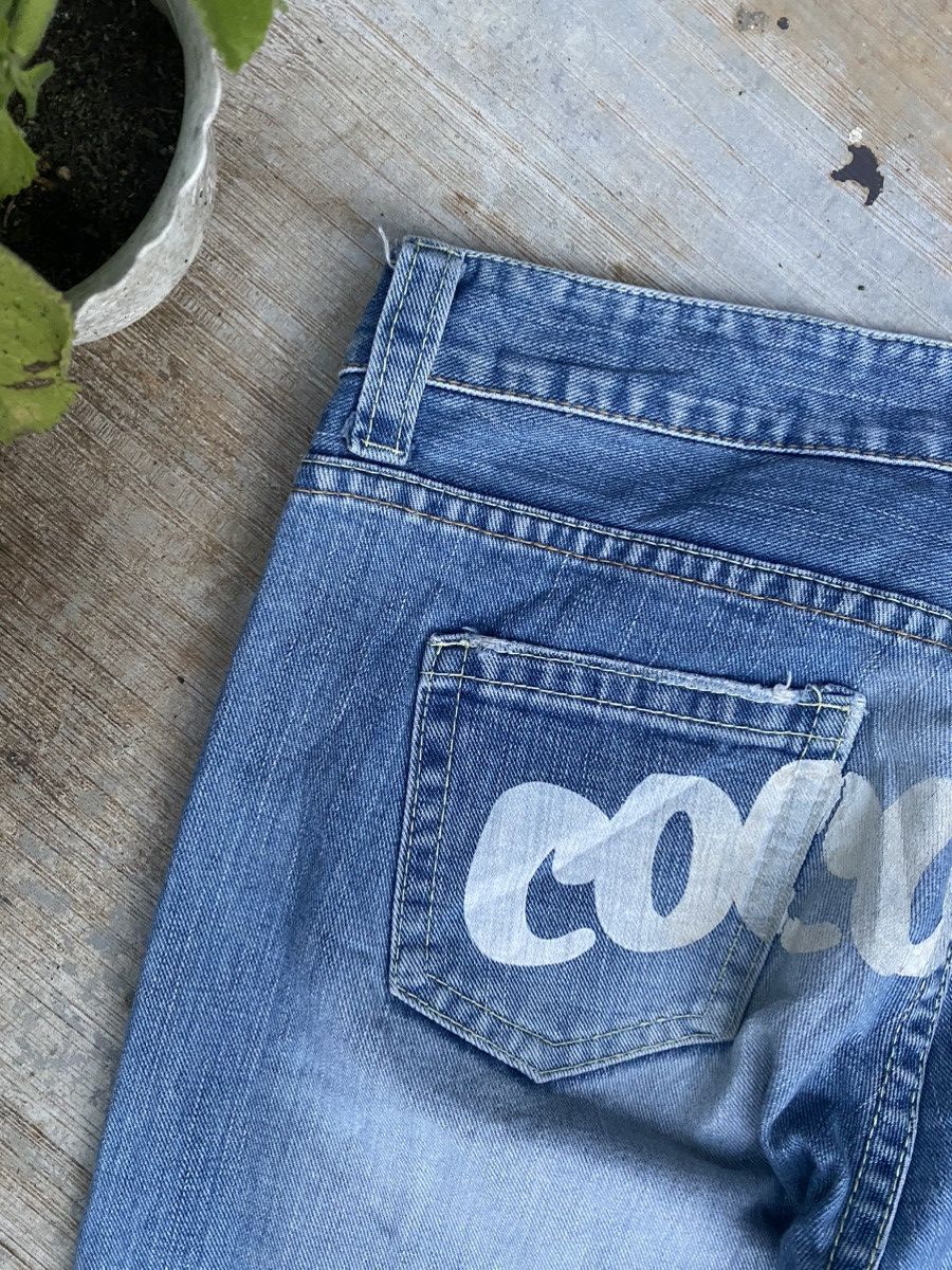 Japanese Brand Distressed Cocolulu Spellout Stone Wash Jeans Size 32" / US 10 / IT 46 - 6 Thumbnail