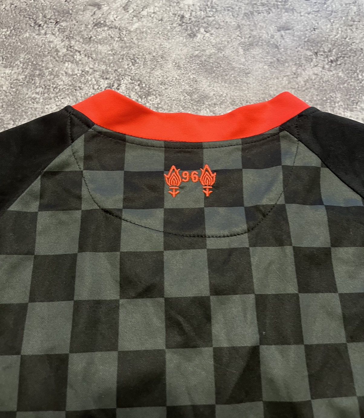 Nike Nike Liverpool 2020/2021 3rd soccer jersey Size US L / EU 52-54 / 3 - 5 Thumbnail