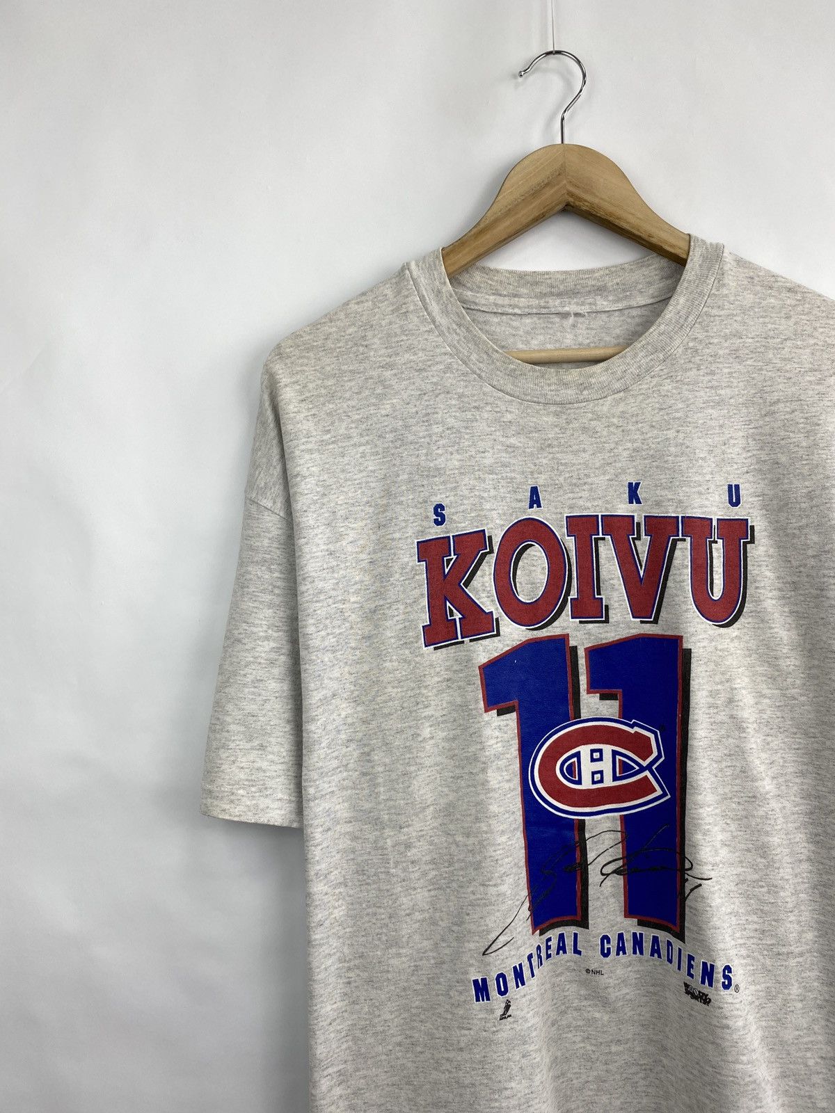 NHL 🇨🇦 Vintage 90s Saku Koivu Montreal Canadiens NHL T-Shirt Rare Size US XL / EU 56 / 4 - 2 Thumbnail