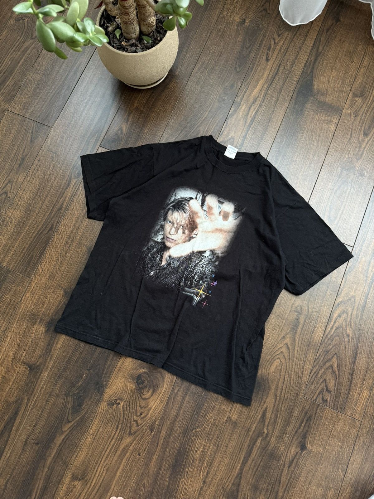 Band Tees 2003 Vintage David Bowie T Shirt Vintage Band Tees Size US M / EU 48-50 / 2 - 1 Thumbnail