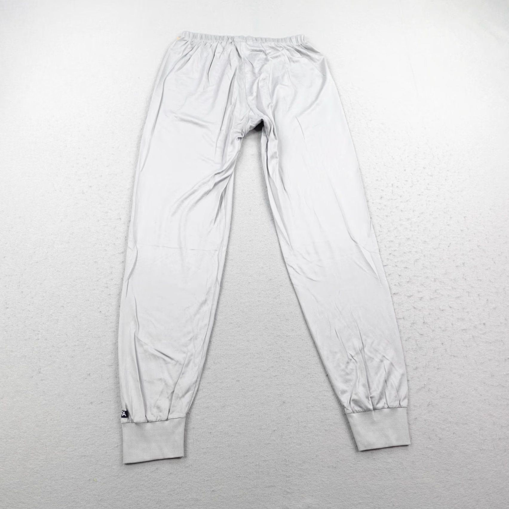 Helly Hansen Vintage Helly Hansen Pants Mens Large Gray Lifa Base Layer Thermal Ski Sweats Size US 33 - 5 Thumbnail