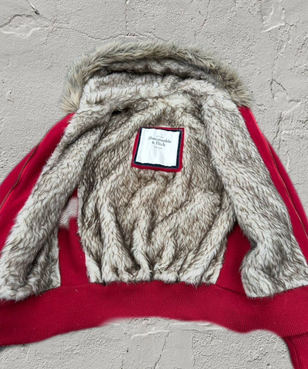 Abercrombie & Fitch Abercrombie&Fitch Faded Distressed Fur Zip Hoodie Ifsix Igb Size XS / US 0-2 / IT 36-38 - 5 Thumbnail