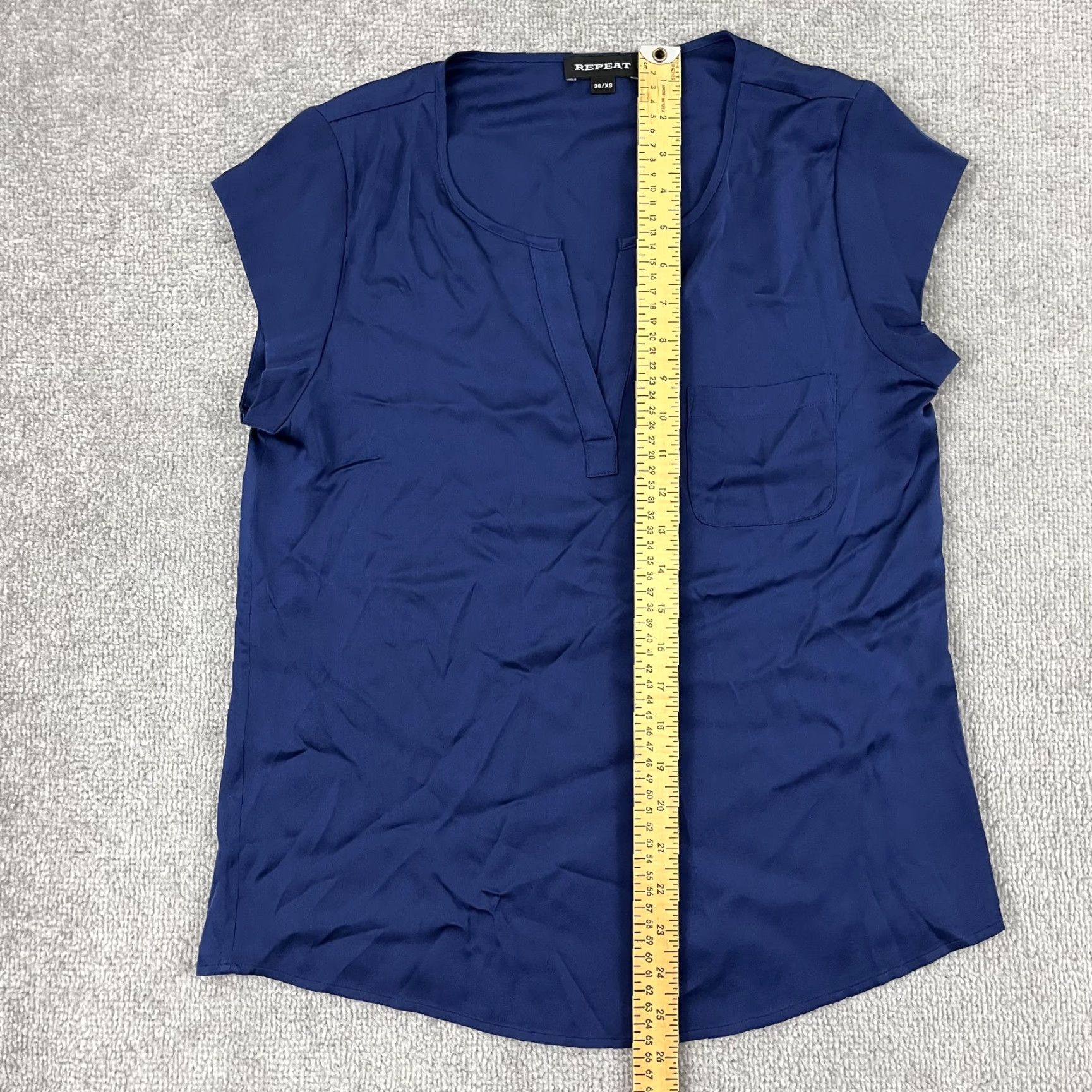 Vintage Repeat Blouse Top Womens XS Blue Silk Slit V-Neck Office Business Casual Shirt Size XS / US 0-2 / IT 36-38 - 4 Thumbnail
