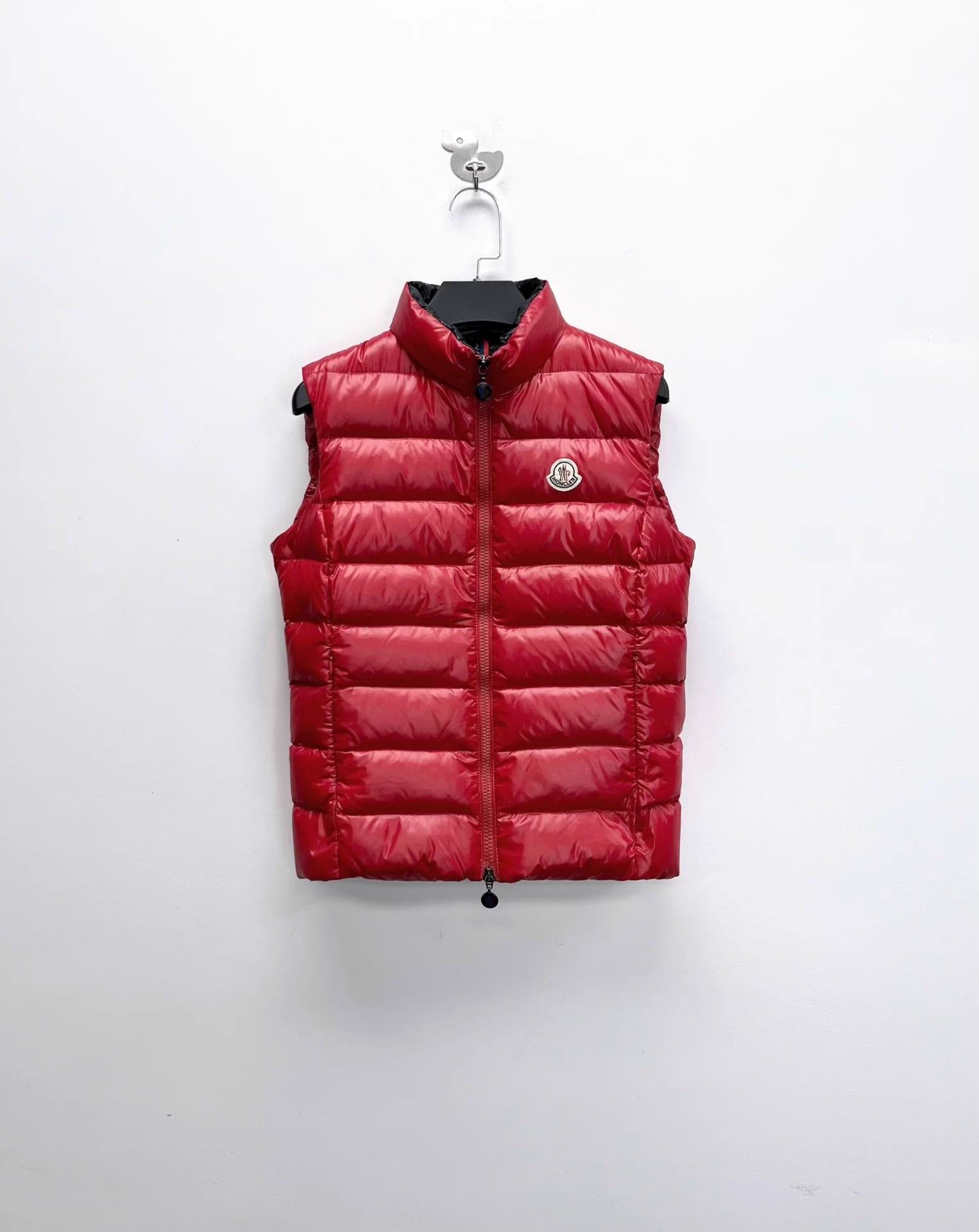 Moncler Moncler Ghany Red Shiny Down Vest 1 Unisex Size US S / EU 44-46 / 1 - 1 Thumbnail