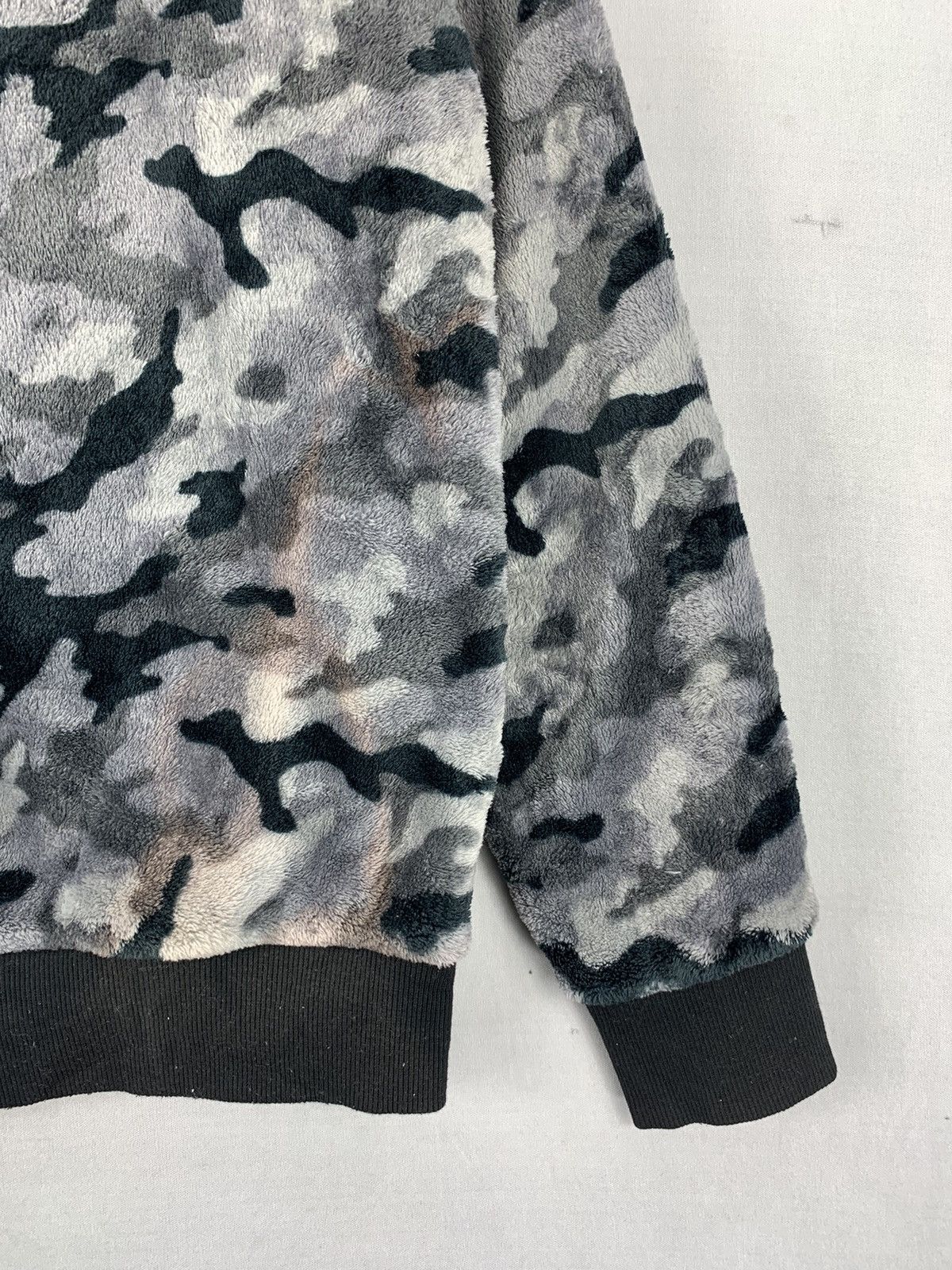 Other Urban Camouflage Outdoor Fleece Hoodie Jackets Size US L / EU 52-54 / 3 - 17 Thumbnail