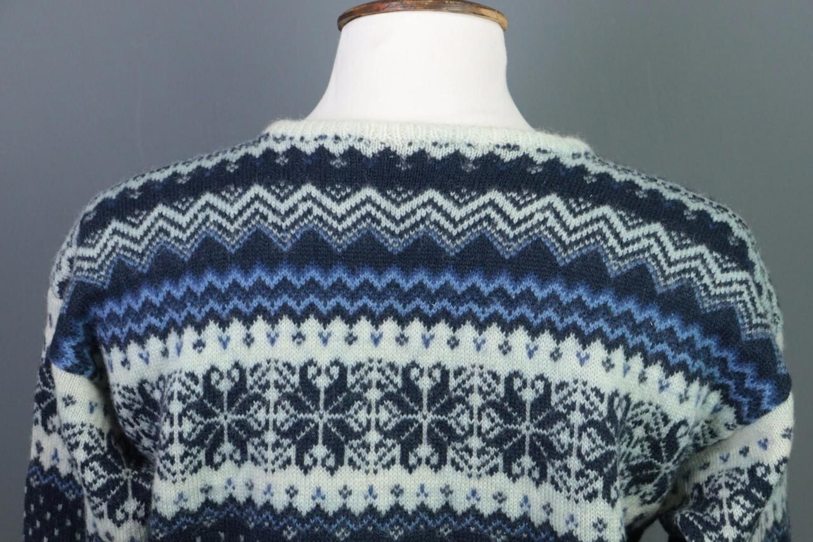 Dale Of Norway Wind-Fjord Blue Fair Isle Snowflake Wool Sweater Size M/L Size US M / EU 48-50 / 2 - 11 Thumbnail