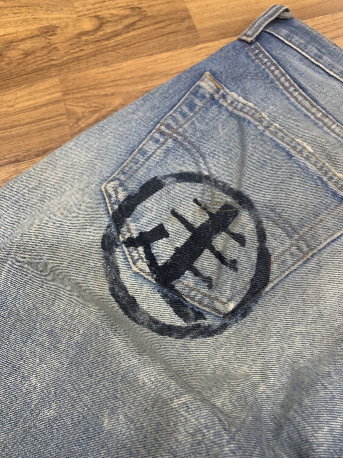 Levi's VTG DESTROYED DISTRESSED SELVEDGE DENIM JEANS SIZE 32 Size US 32 / EU 48 - 5 Thumbnail