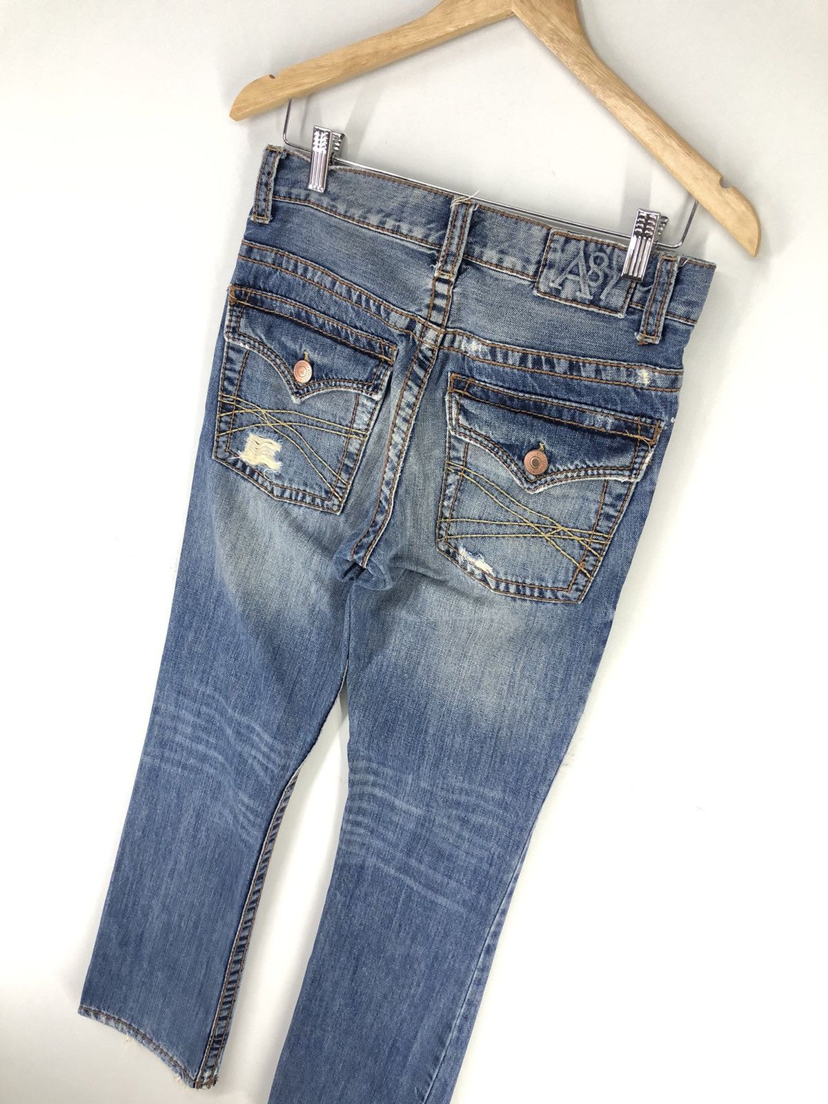 Aeropostale Vintage Aeropostale Driggs Slim Bootcut Distressed Jeans Size US 29 - 16 Thumbnail