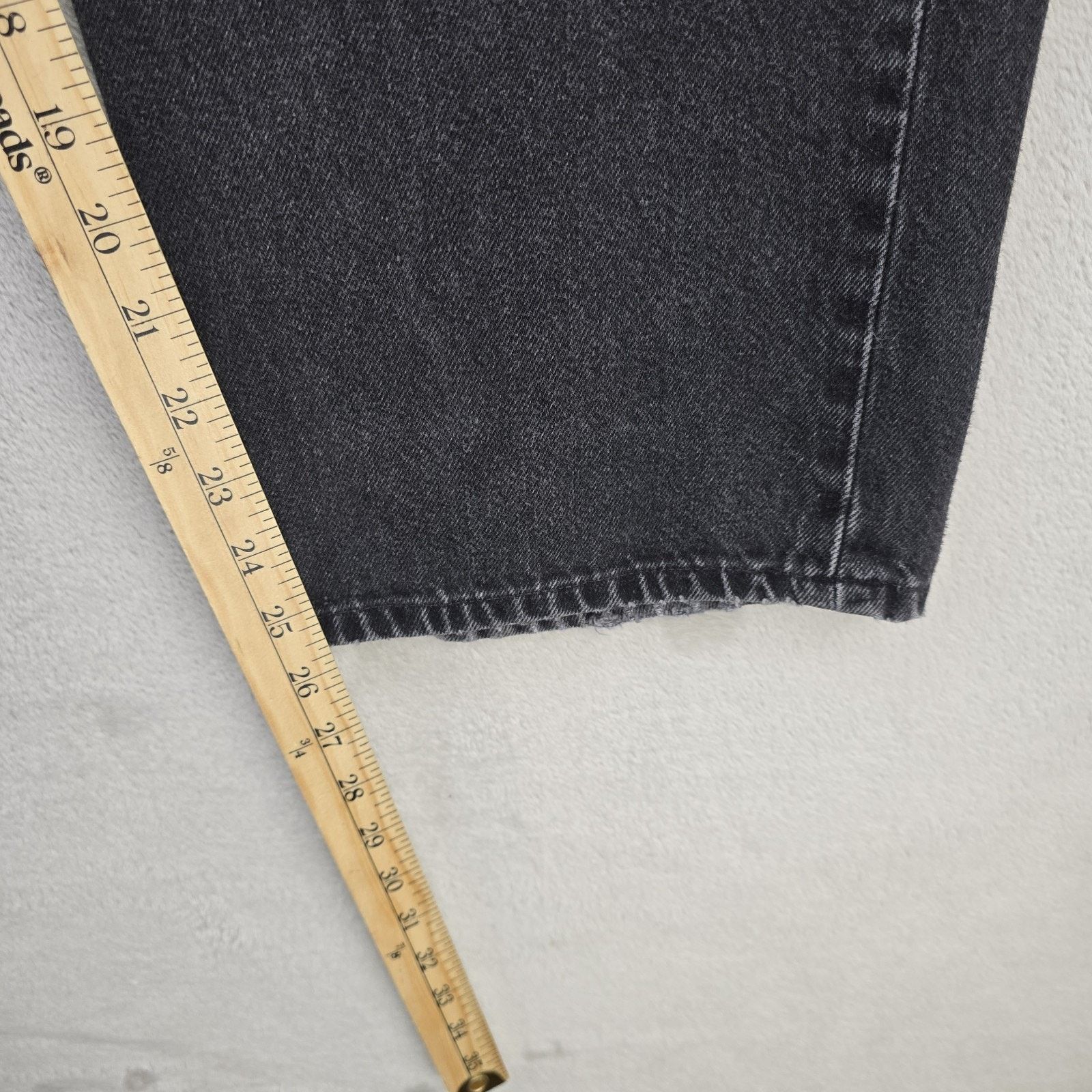 Levi's Vintage 90s Levis 501 Jeans Men 38x30 (Fits 38x26) Black USA Size US 38 / EU 54 - 11 Thumbnail