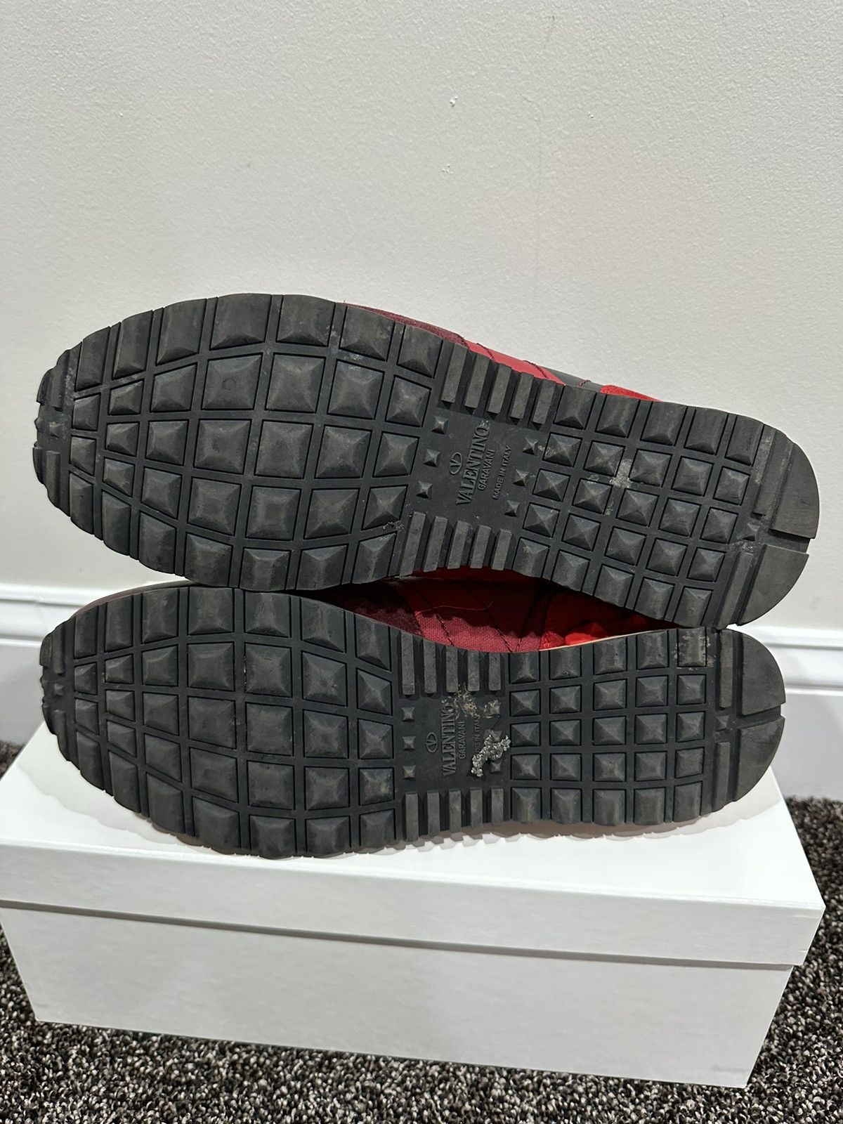 Valentino Valentino Garavani Red Camo Rockerunner Sneakers Size US 10 / EU 43 - 8 Thumbnail