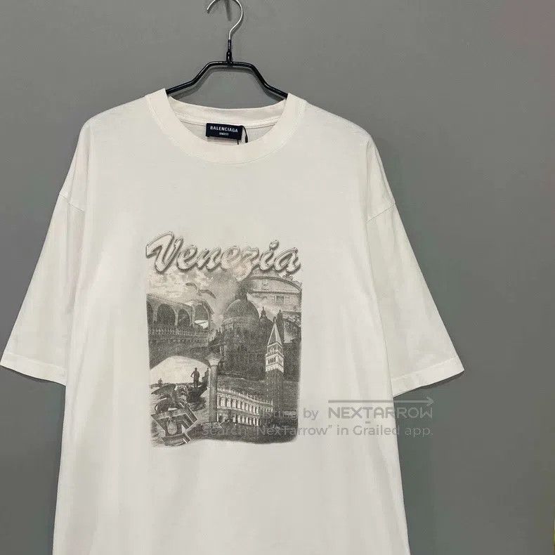 Balenciaga Balenciaga White Venice city short-sleeve Size US M / EU 48-50 / 2 - 2 Thumbnail
