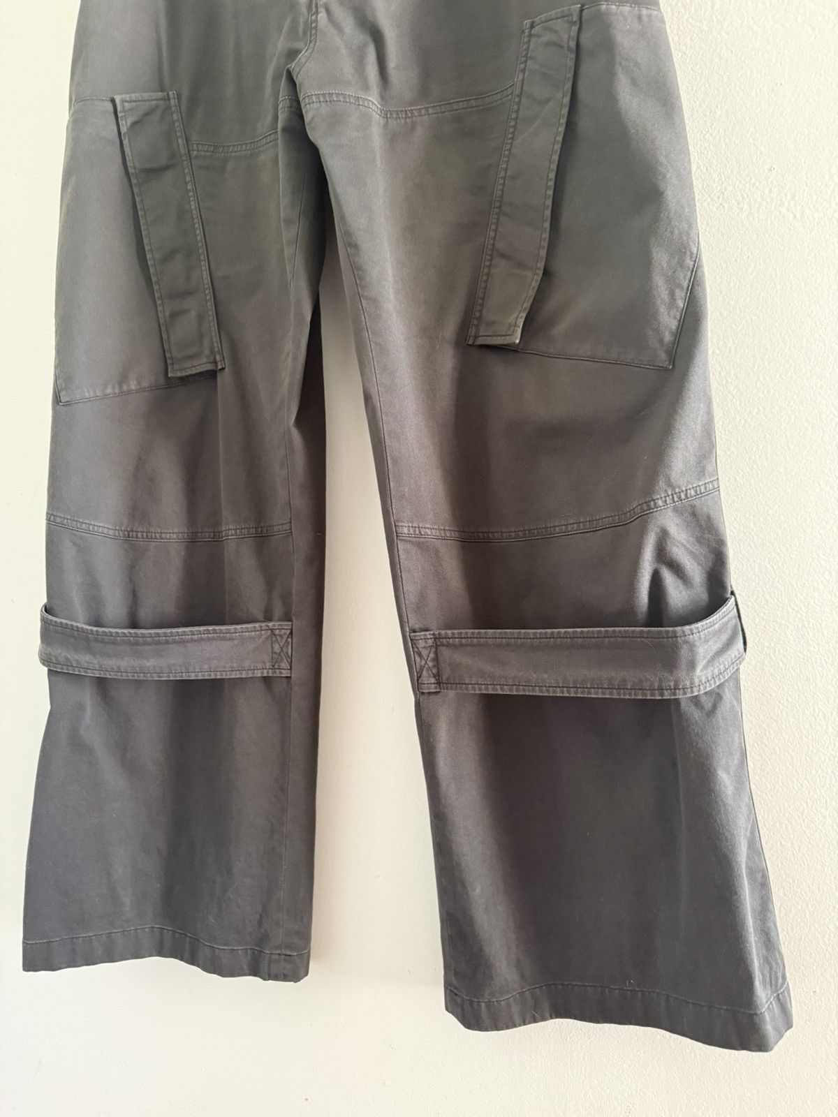 Acne Studios Acne Studios Chevron 6 Pocket Cargo Pants Washed Anthracite Size US 34 / EU 50 - 15 Thumbnail