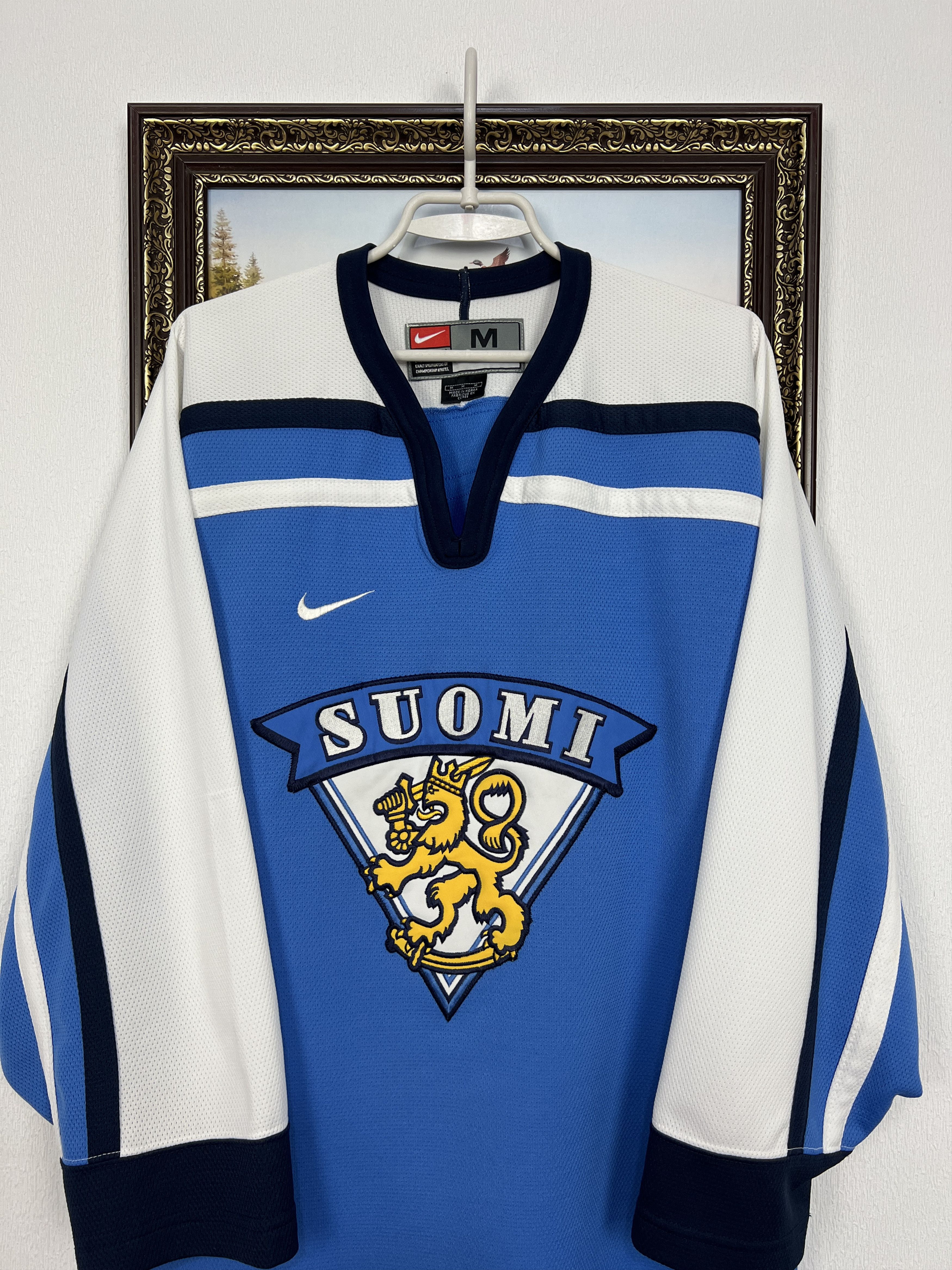 Nike Vintage Nike SUOMI Finland Ice Hockey National Team Jersey Size US M / EU 48-50 / 2 - 2 Thumbnail