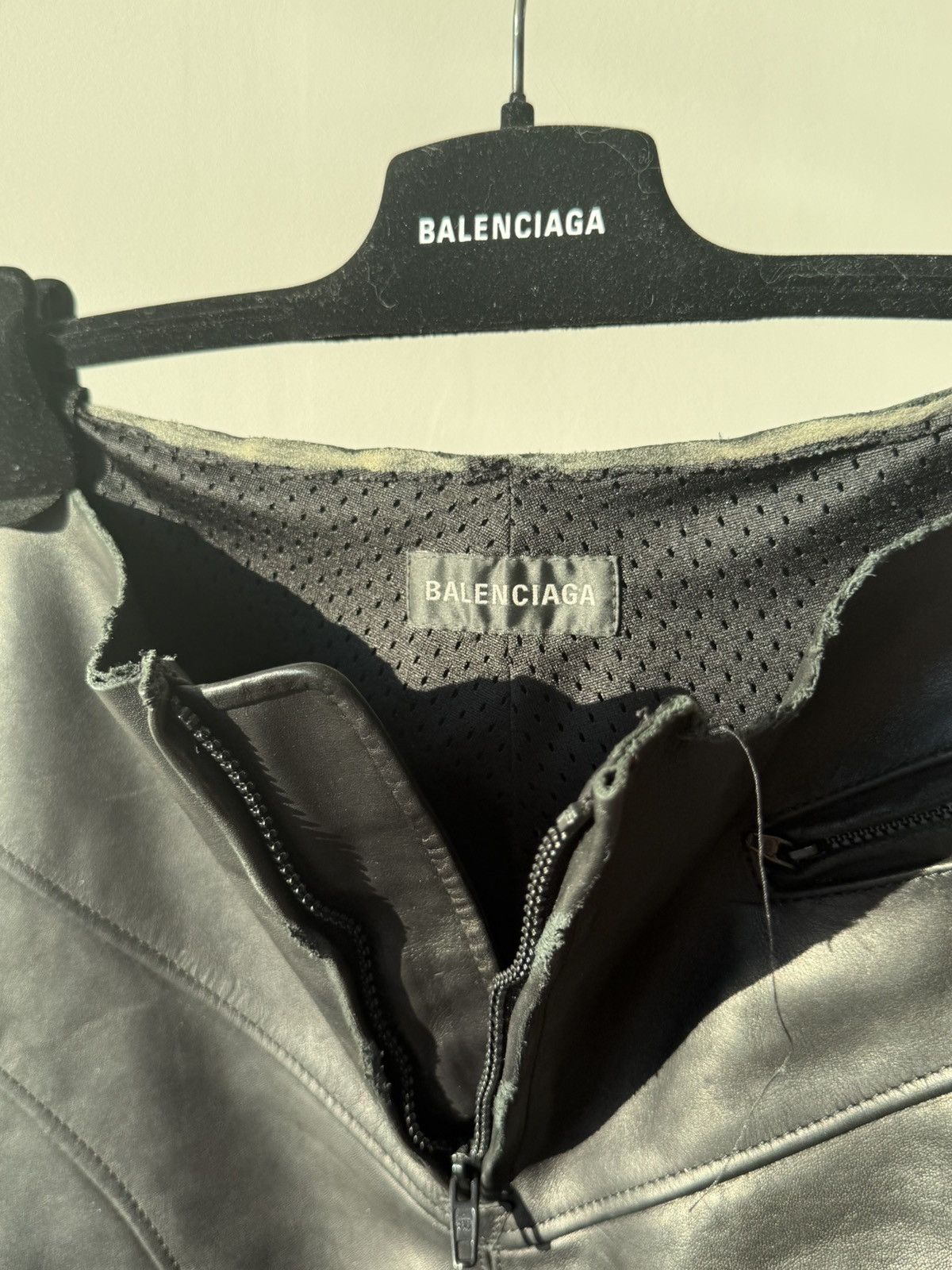 Balenciaga Baenciaga 24FW Low Waist Biker Leather Pants Size US 34 / EU 50 - 5 Thumbnail