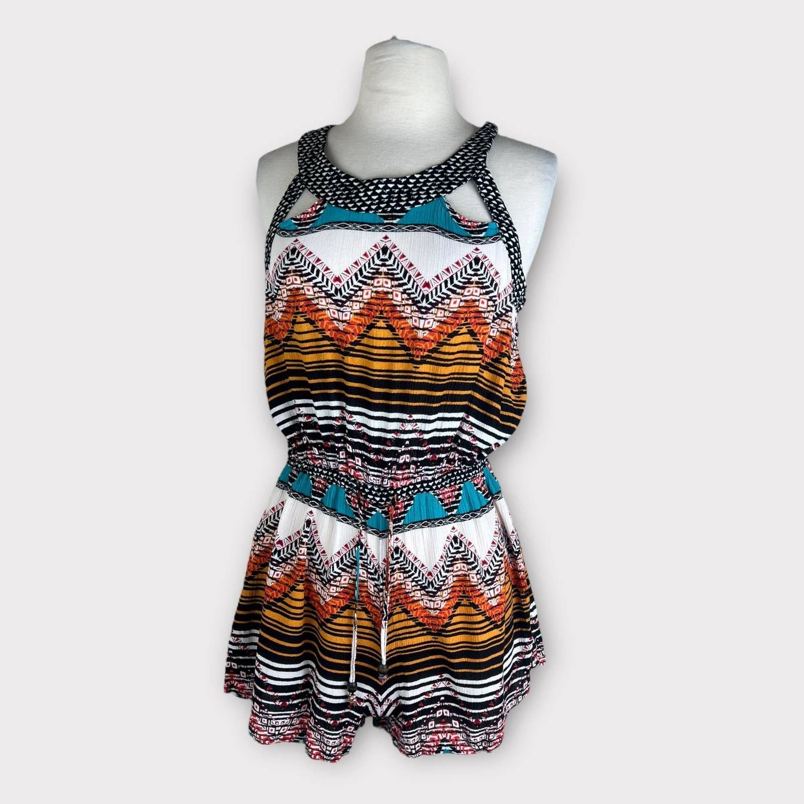 Target Basics Xhilaration | Tribal Aztec Boho Romper | Medium Size 30" / US 8 / IT 44 - 8 Thumbnail