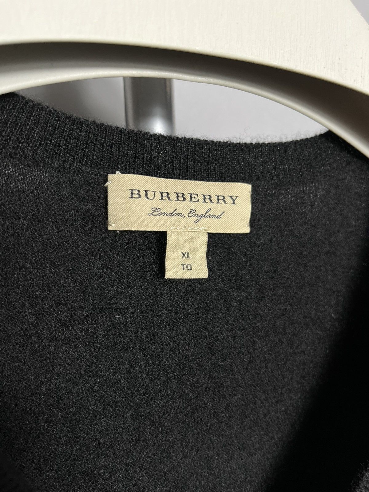 Burberry Burberry Cashmere Sweater Black V-neck long sleeve knit Size XL / US 12-14 / IT 48-50 - 3 Thumbnail