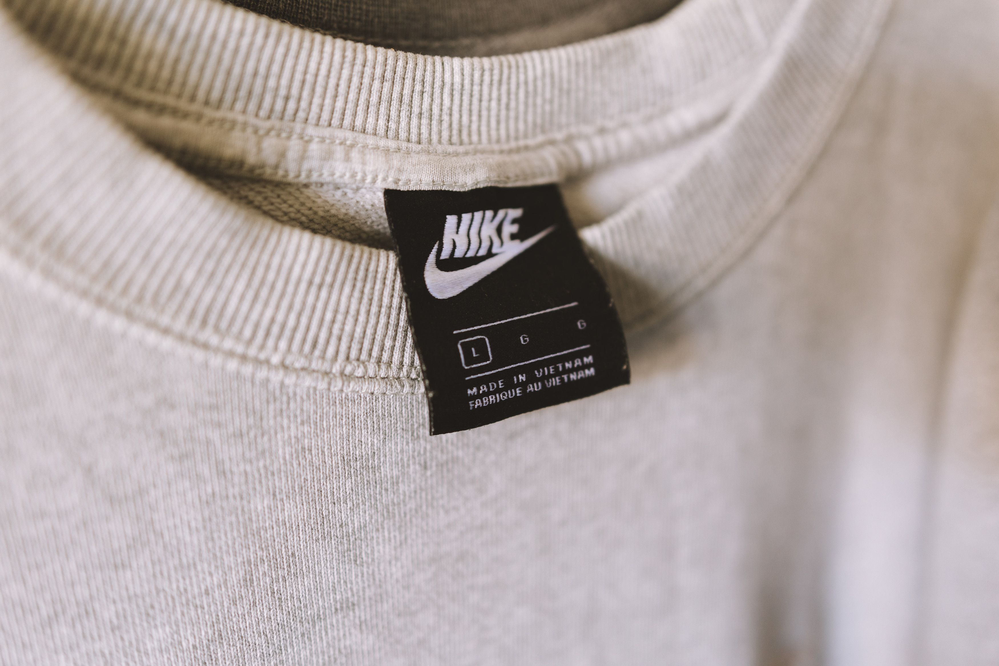 Nike 90s Nike Crew Size US L / EU 52-54 / 3 - 3 Thumbnail