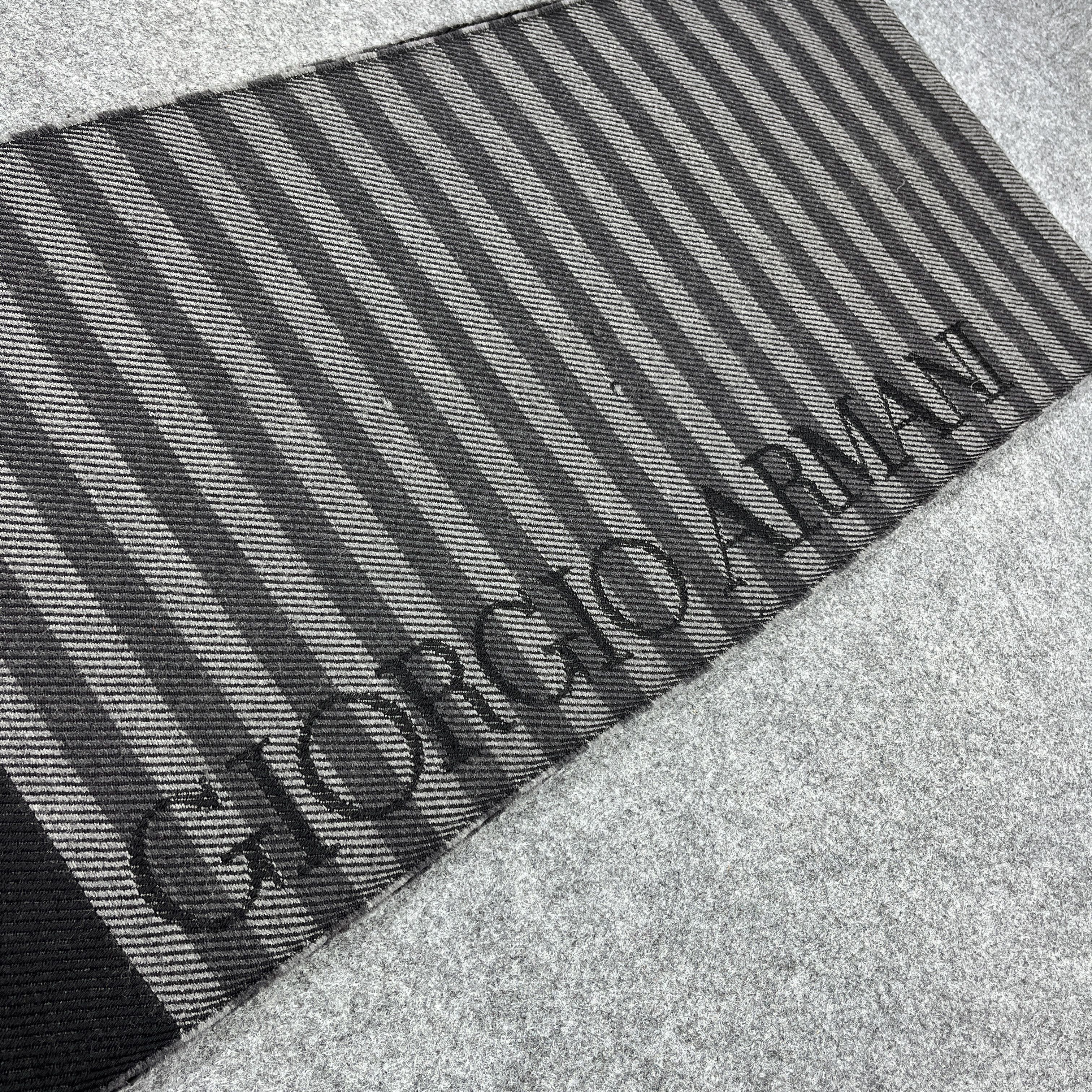 Giorgio Armani Giorgio Armani Scarf / Muffler / Neckwear T1501 Size ONE SIZE - 7 Thumbnail