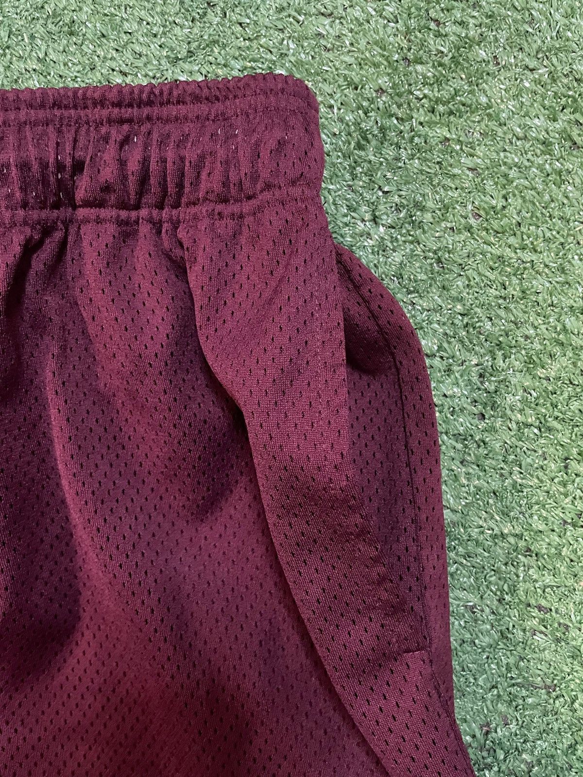 Eric Emanuel Eric Emanuel burgundy shorts Size US 34 / EU 50 - 4 Thumbnail