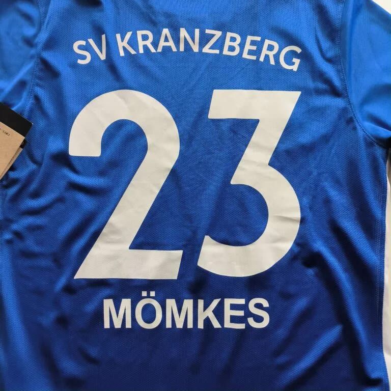 Adidas NEW Ingolstadt 2017-18 Schröck football jersey size L Size US L / EU 52-54 / 3 - 8 Thumbnail