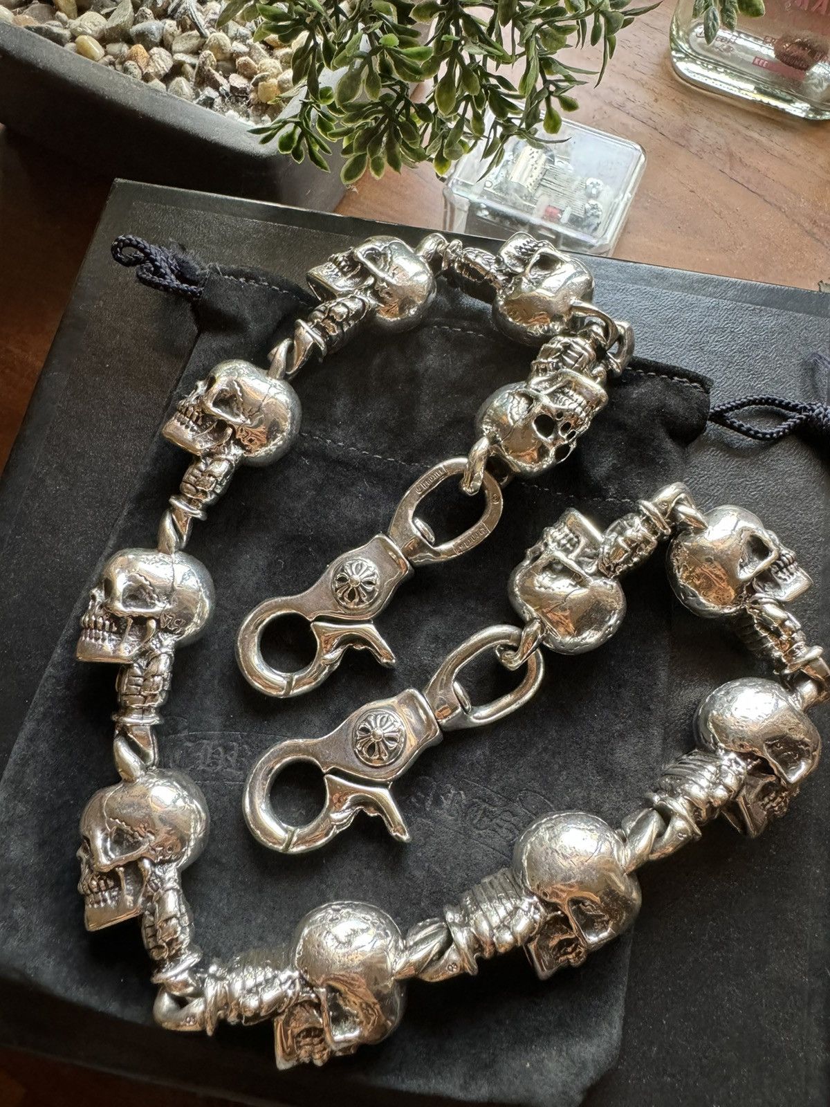 image of 23” Chrome Hearts Foti Delphino Big Skull Wallet Chain in Silver, Men's