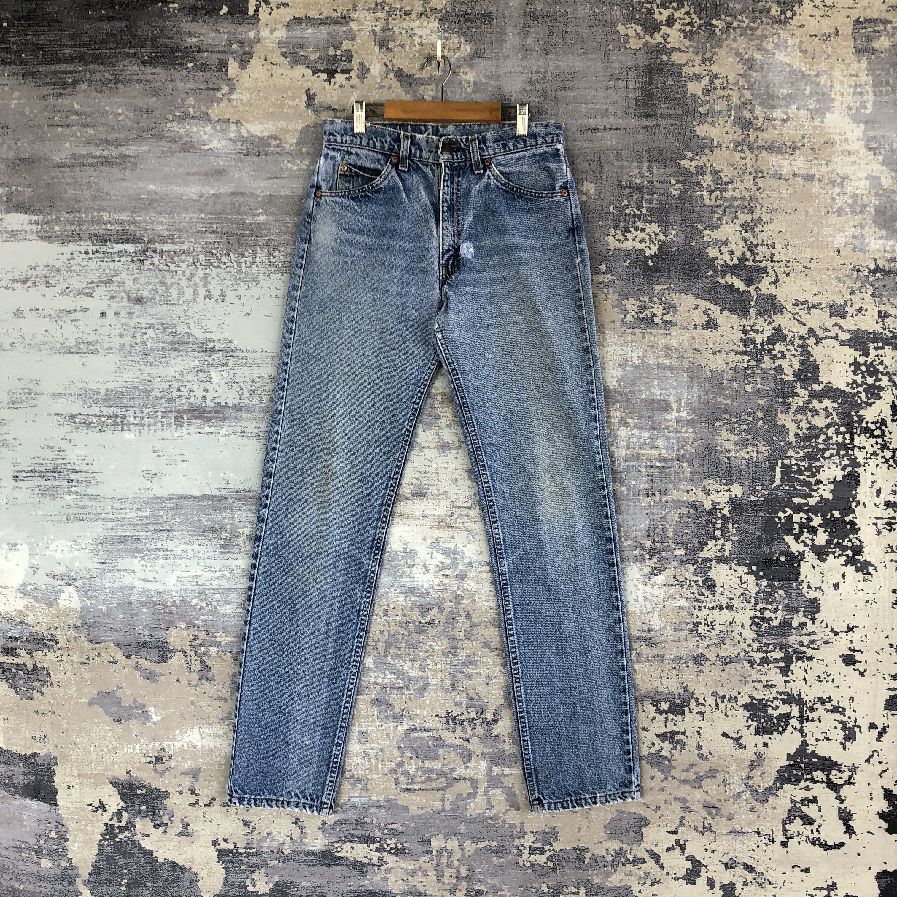 Levi's Vintage Levis Light Wash Jeans Levi's 505 Distressed Denim Size 28" / US 6 / IT 42 - 1 Thumbnail