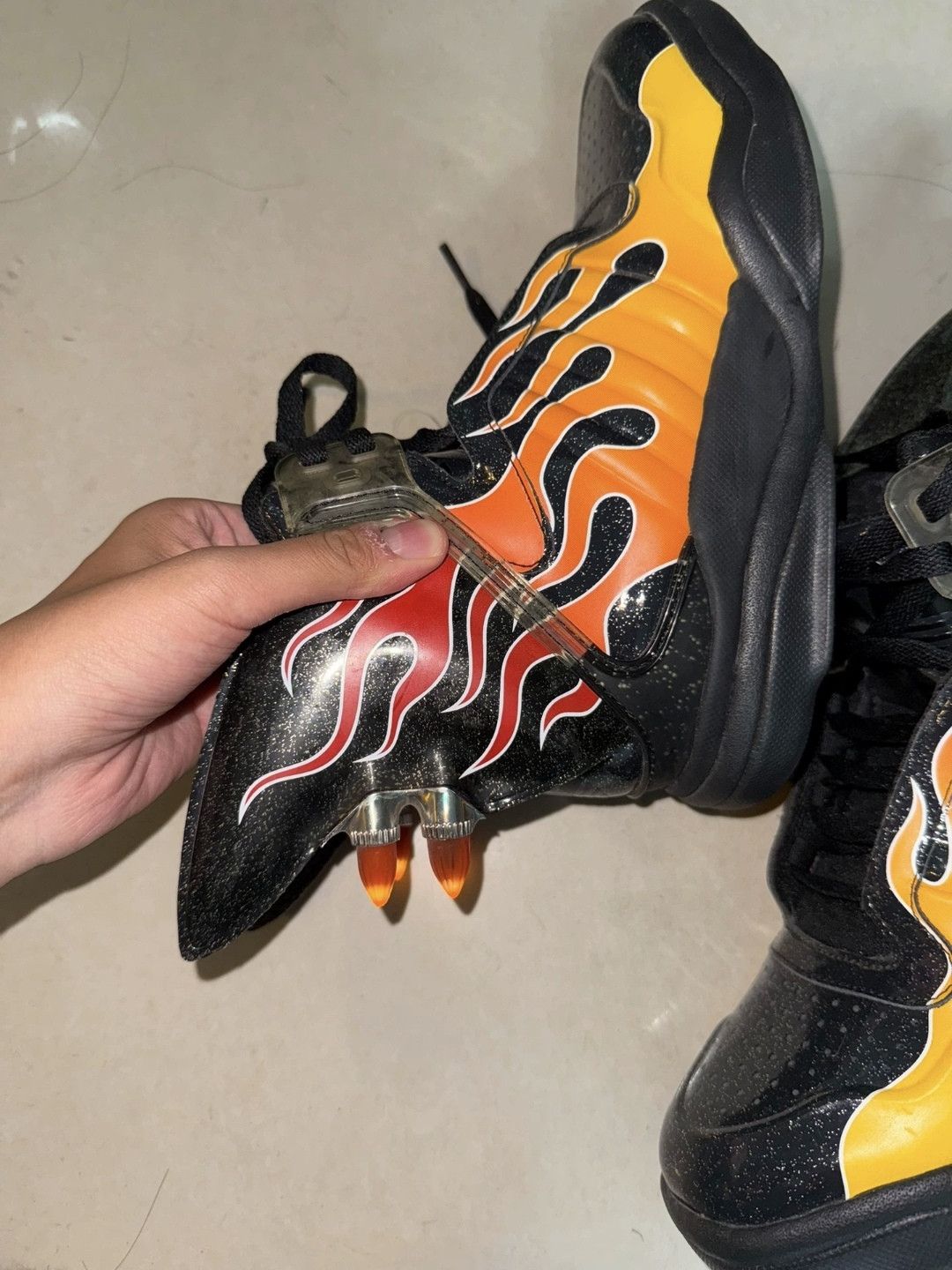Adidas Very rare adidas x jermy scott flame printed hi sneakers Size US 7.5 / EU 40-41 - 3 Thumbnail