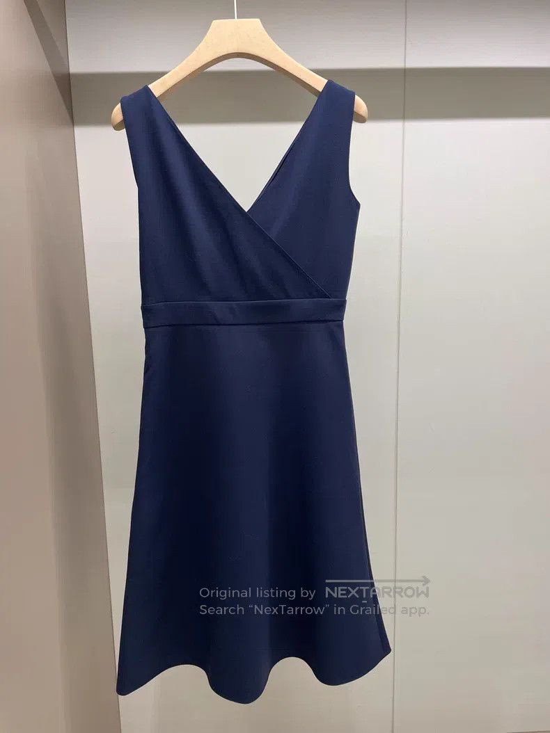 Valentino Valentino Teal sheep wool V-neck dress Size M / US 6-8 / IT 42-44 - 4 Thumbnail