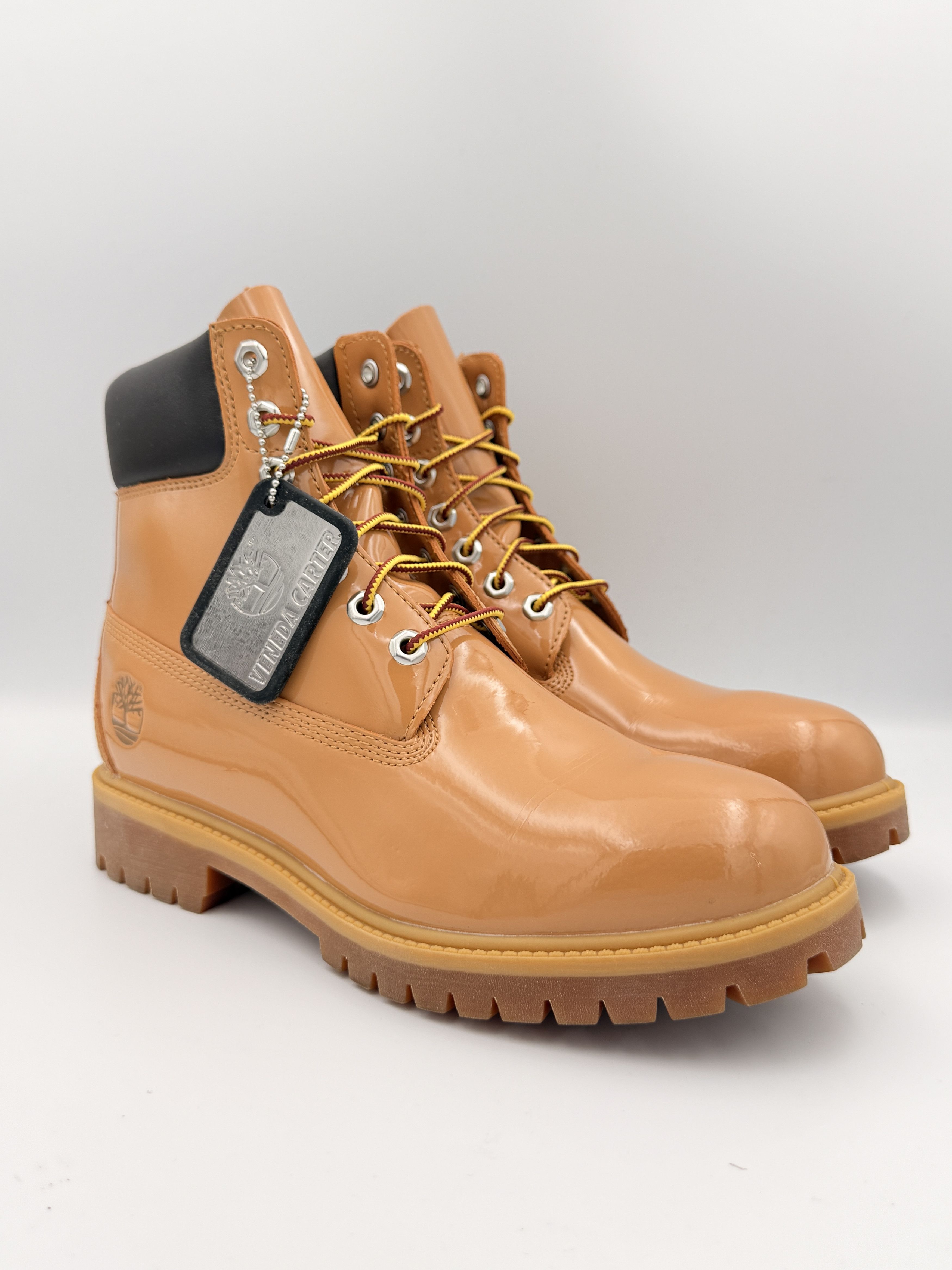 Timberland Veneda Carter Timberland 6" Boot Patent Leather Wheat Brown Size US 8.5 / EU 41-42 - 1 Thumbnail