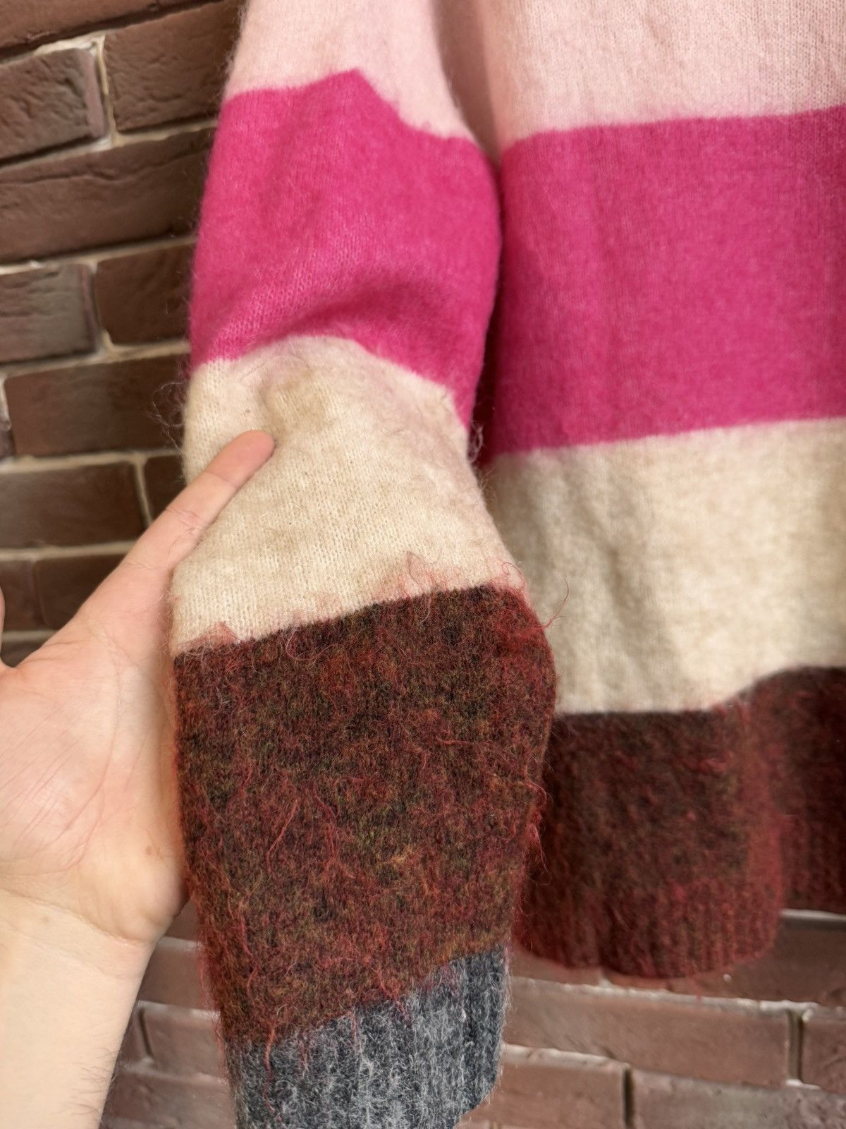 Acne Studios Acne Studios Designer Fuzzy Wool Knit Sweater Striped Size US M / EU 48-50 / 2 - 8 Thumbnail