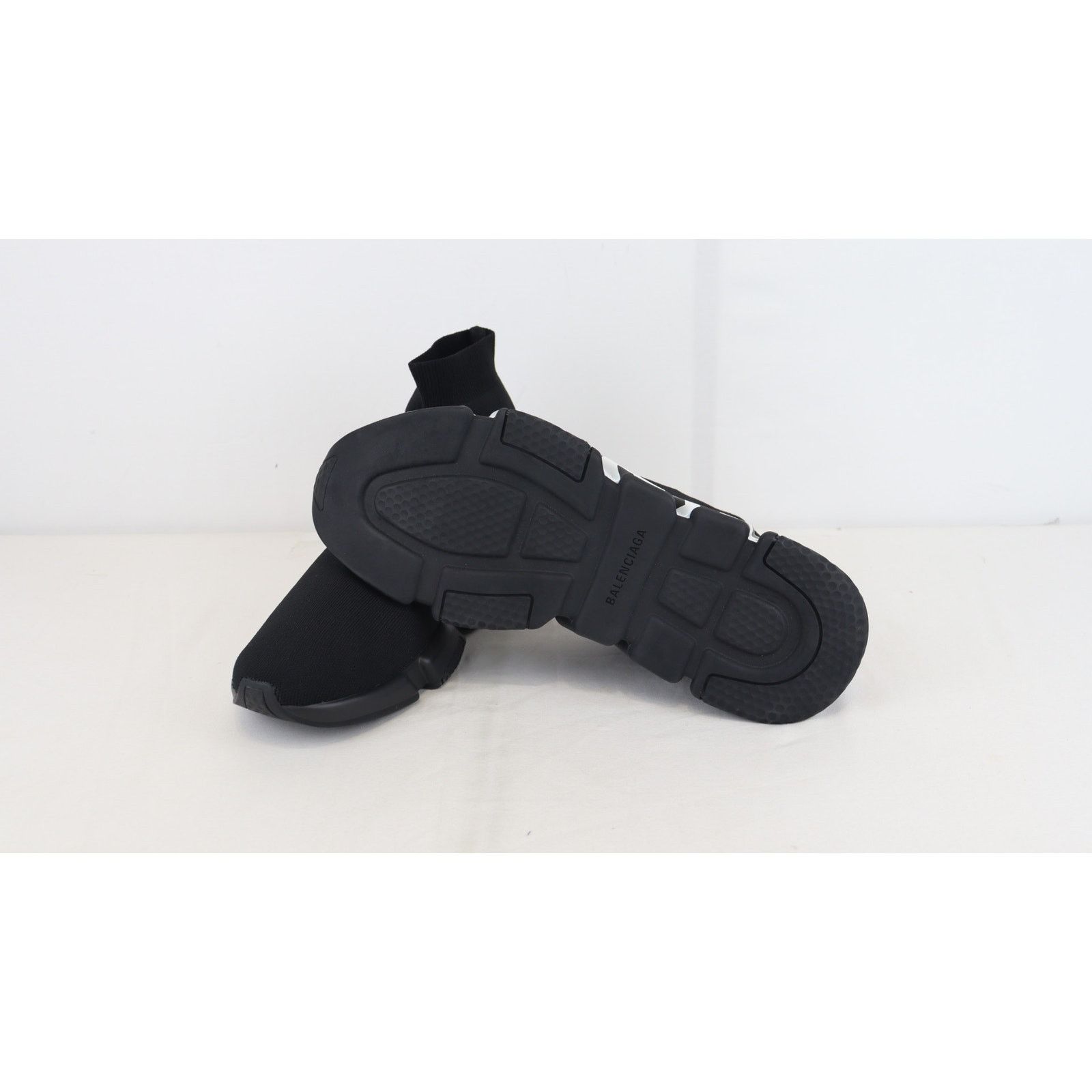 Balenciaga o1rshd1 Q.2 / Knit Graffiti Speed LT Graffiti Sneakers Black Size US 12 / EU 45 - 10 Thumbnail