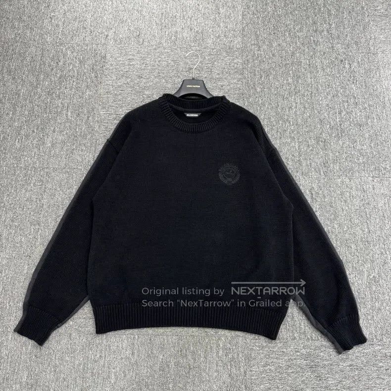 Balenciaga Balenciaga Embroidered Logo Stitched Fake Two-Piece Sweate Size US S / EU 44-46 / 1 - 1 Thumbnail