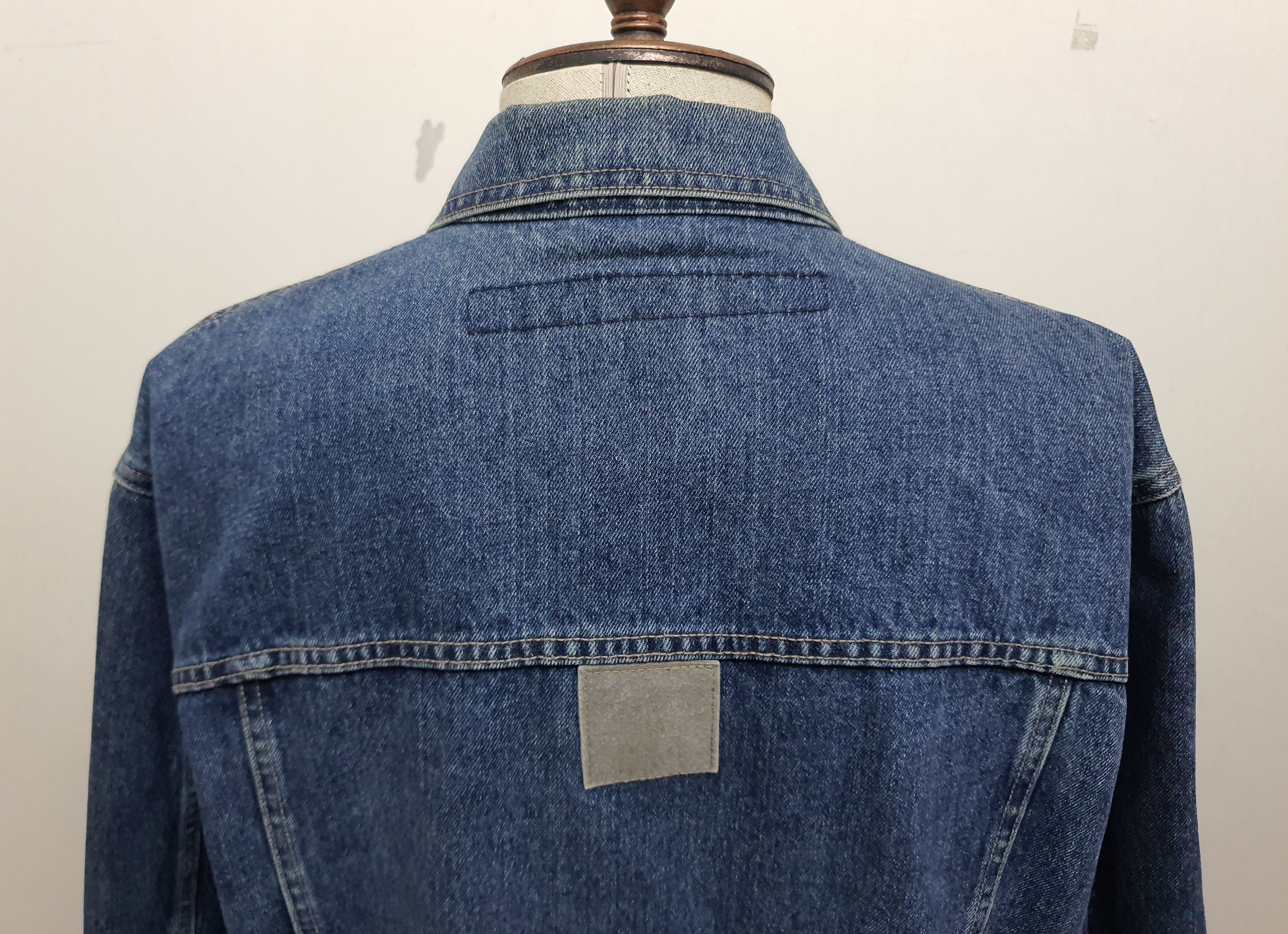Marithe + Francois Girbaud MARITHE FRANCOIS GIRBOUD Blue Denim Jacket, XL. Size US XL / EU 56 / 4 - 9 Thumbnail