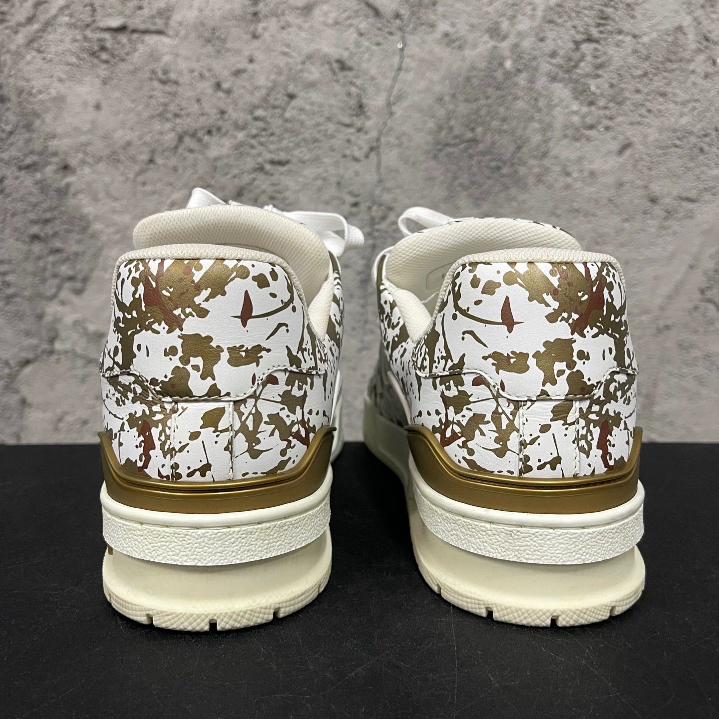 Louis Vuitton LV Trainer Milan Exclusive US8 Size US 8 / EU 41 - 3 Thumbnail