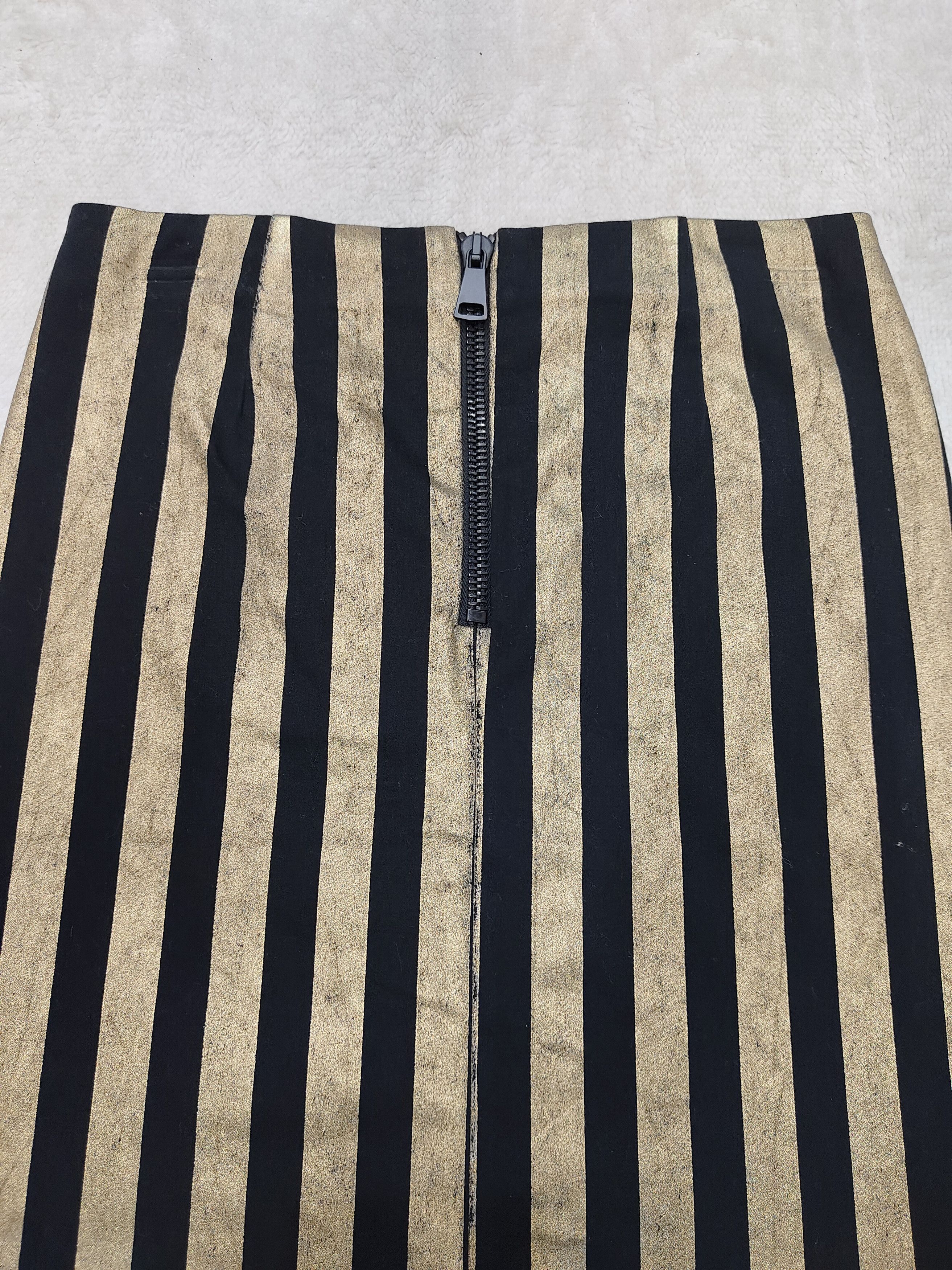 Seditionaries 🇮🇹 8PM 🇮🇹 Amalia Gonna Gold Stripe Knee Skirt Size 28" / US 6 / IT 42 - 4 Thumbnail