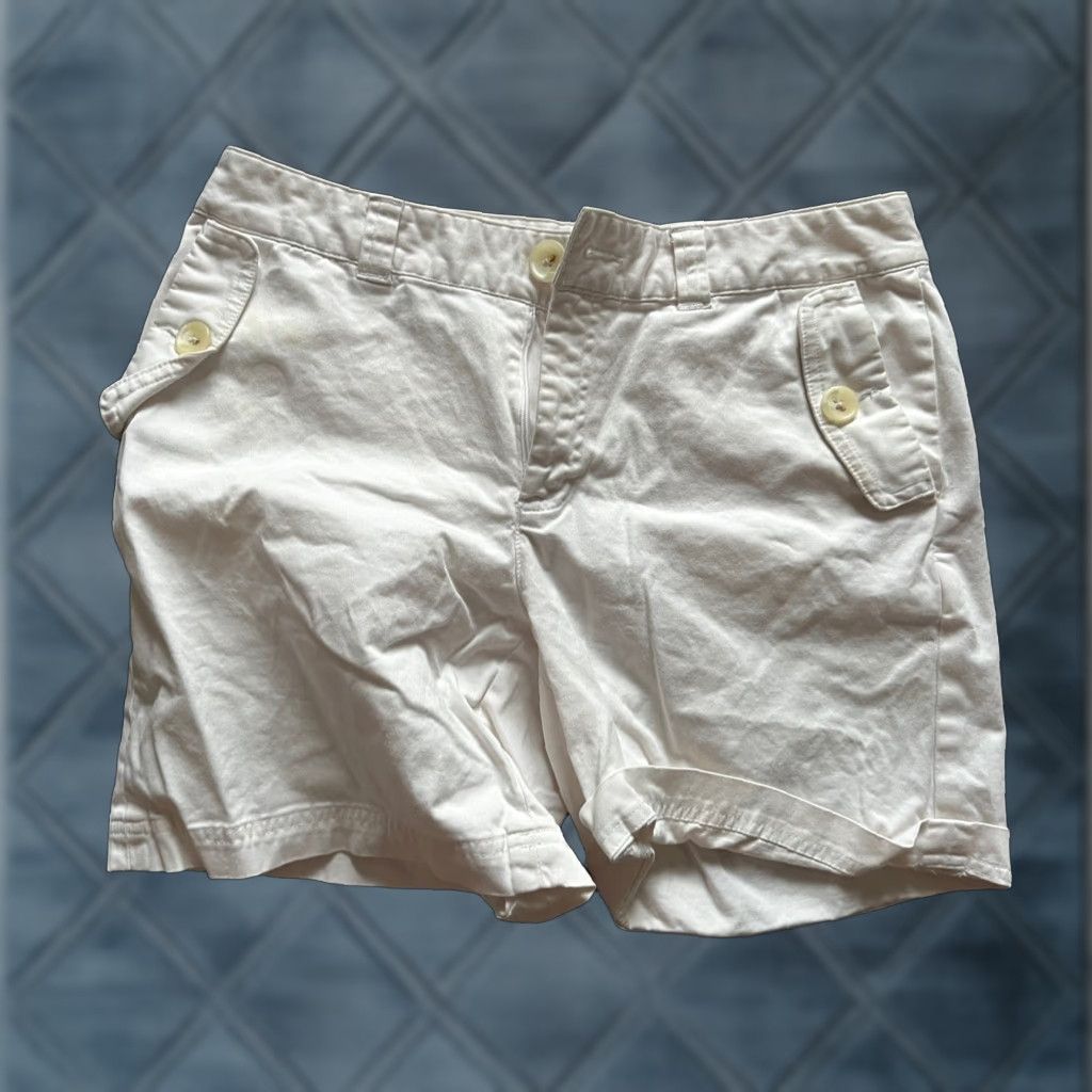 Banana Republic VINTAGE Banana Republic Shorts Women's White Cotton Blend Stretch Pockets Chino Size 6 Size 28" / US 6 / IT 42 - 1 Thumbnail
